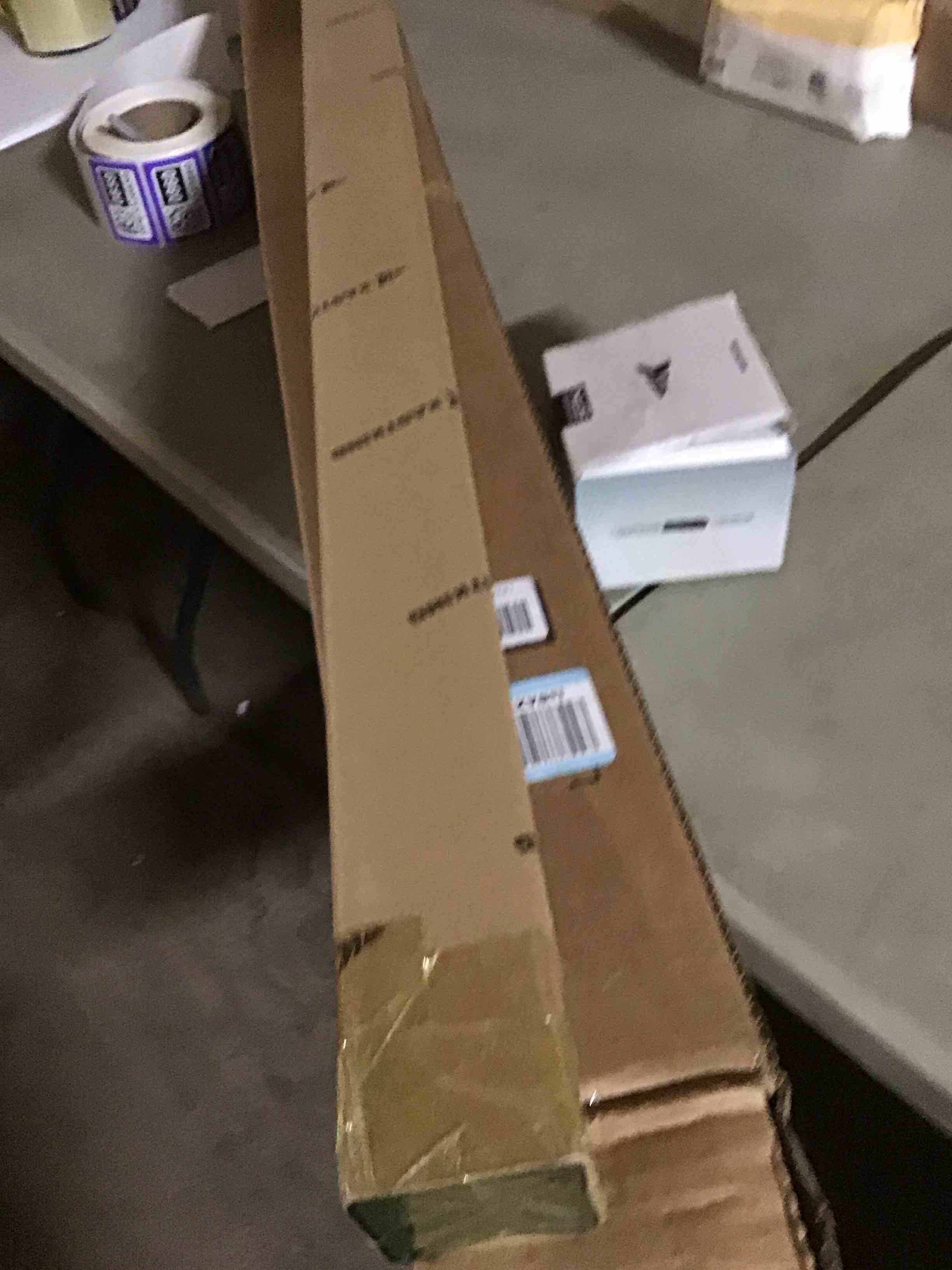https://s3.amazonaws.com/lotting-images-prod/bidfta/PPE3320859_1754653656552.jpeg