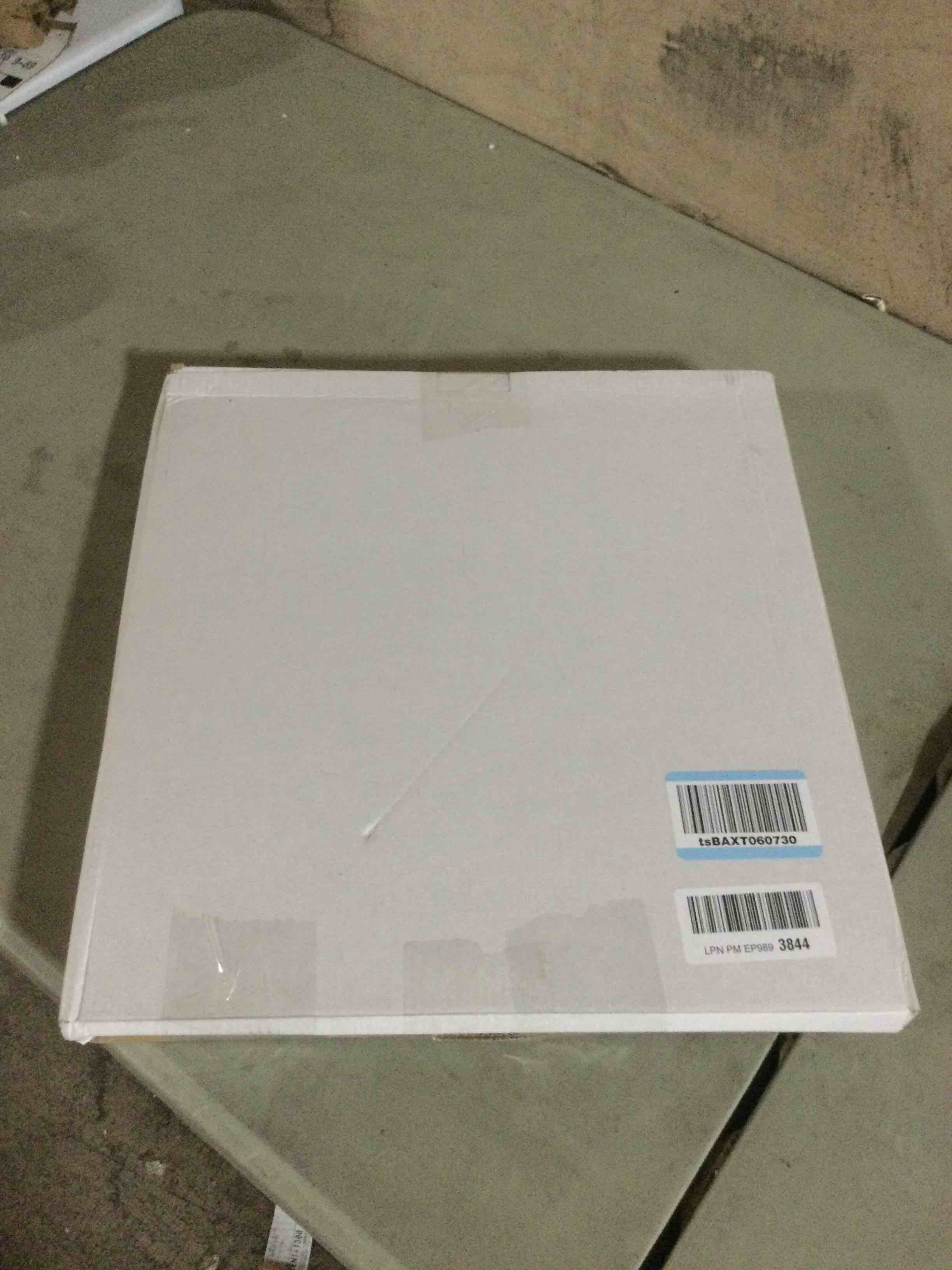 https://s3.amazonaws.com/lotting-images-prod/bidfta/PPE3321129_1754680260575.jpeg