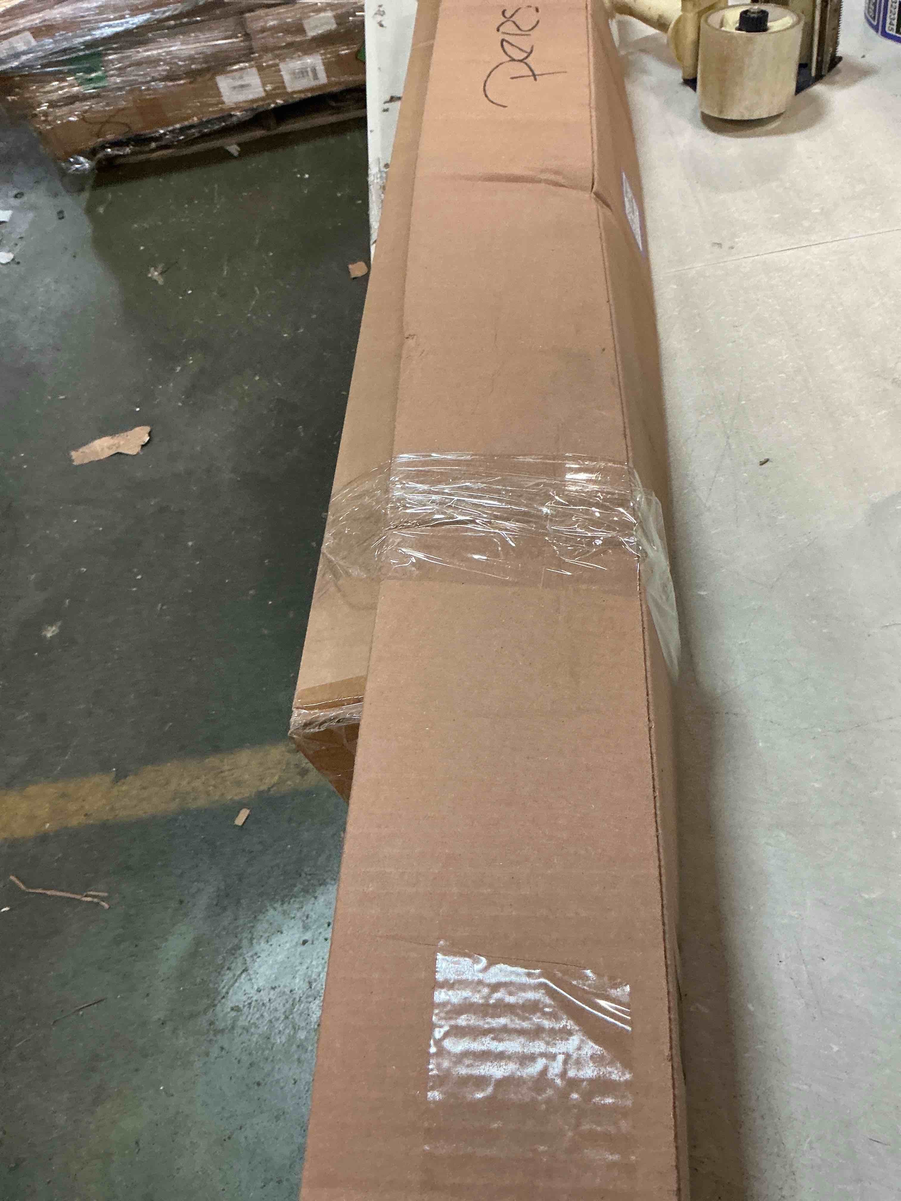 https://s3.amazonaws.com/lotting-images-prod/bidfta/PPE3322248_1754065945665.jpeg