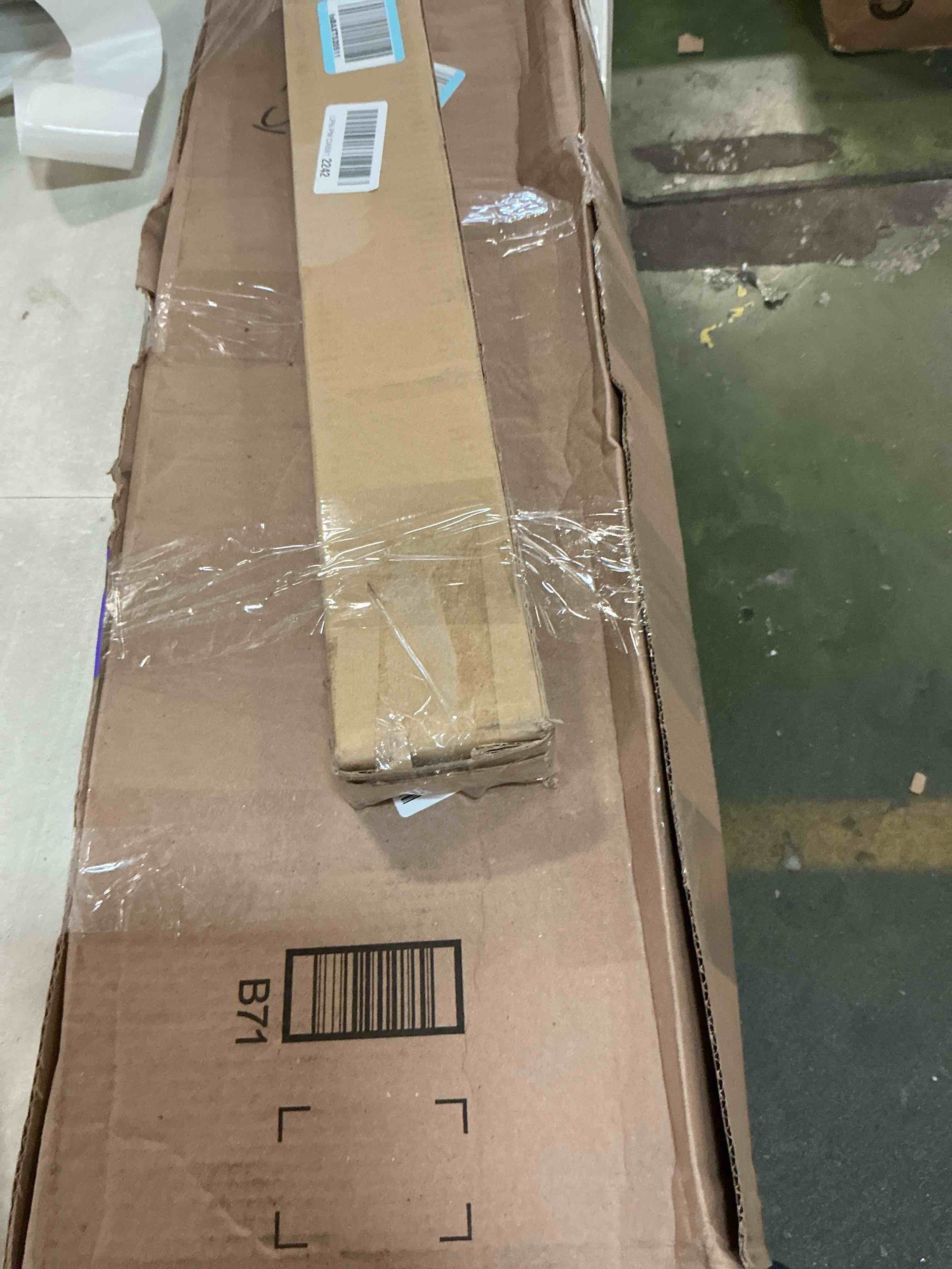 https://s3.amazonaws.com/lotting-images-prod/bidfta/PPE3322249_1754066035364.jpeg