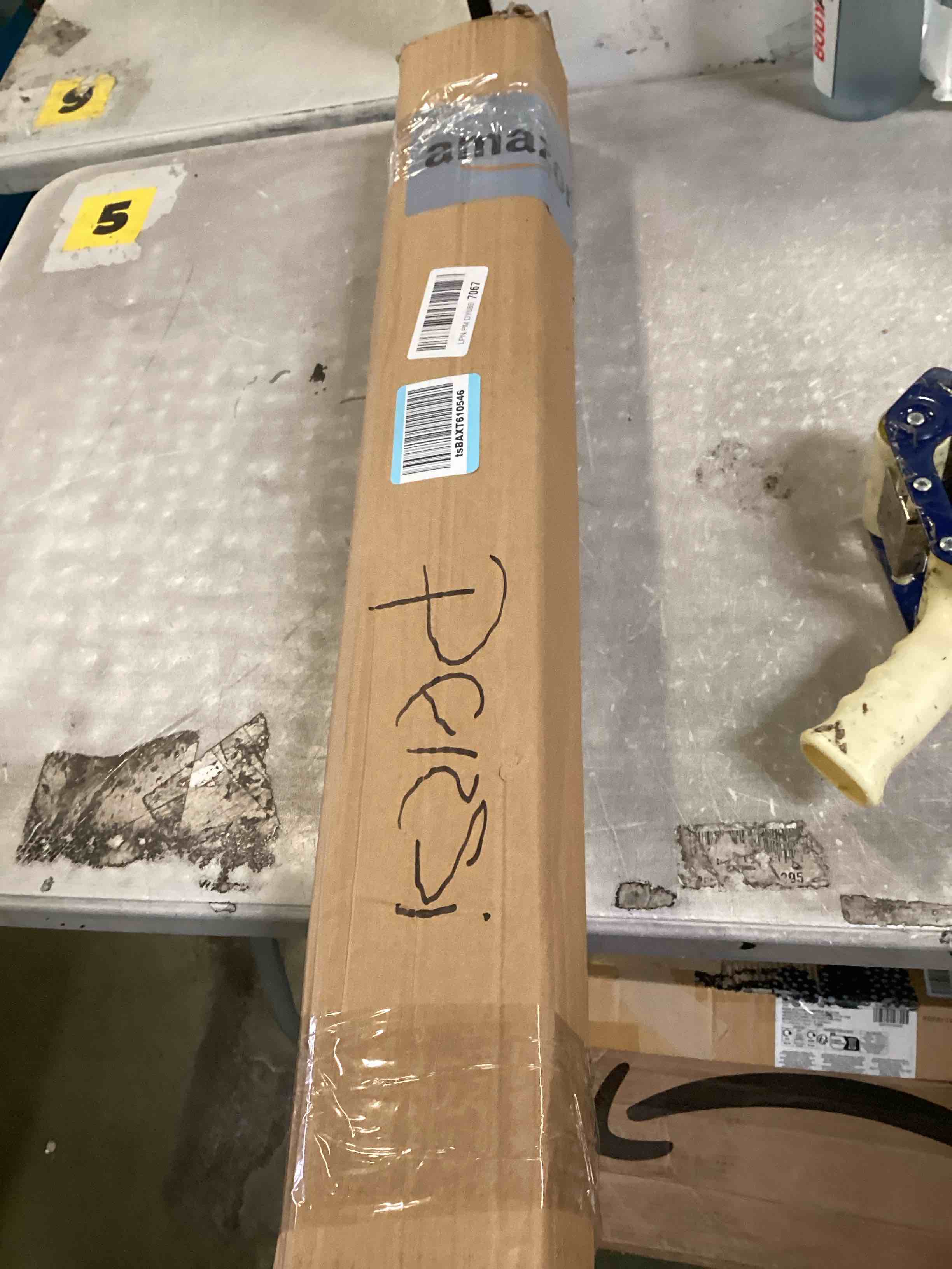 https://s3.amazonaws.com/lotting-images-prod/bidfta/PPE3322510_1754154479295.jpeg