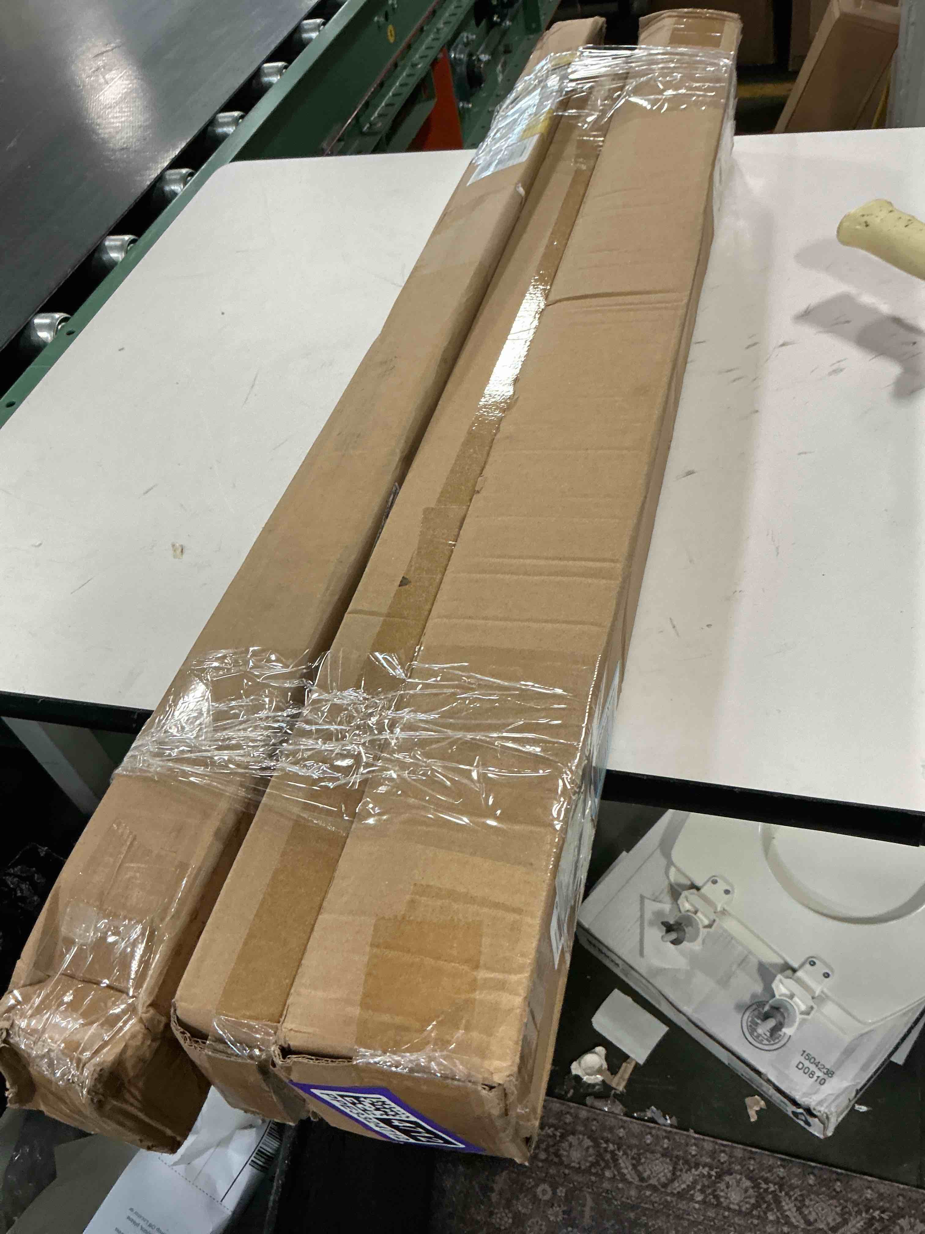 https://s3.amazonaws.com/lotting-images-prod/bidfta/PPE3324712_1755799940627.jpeg
