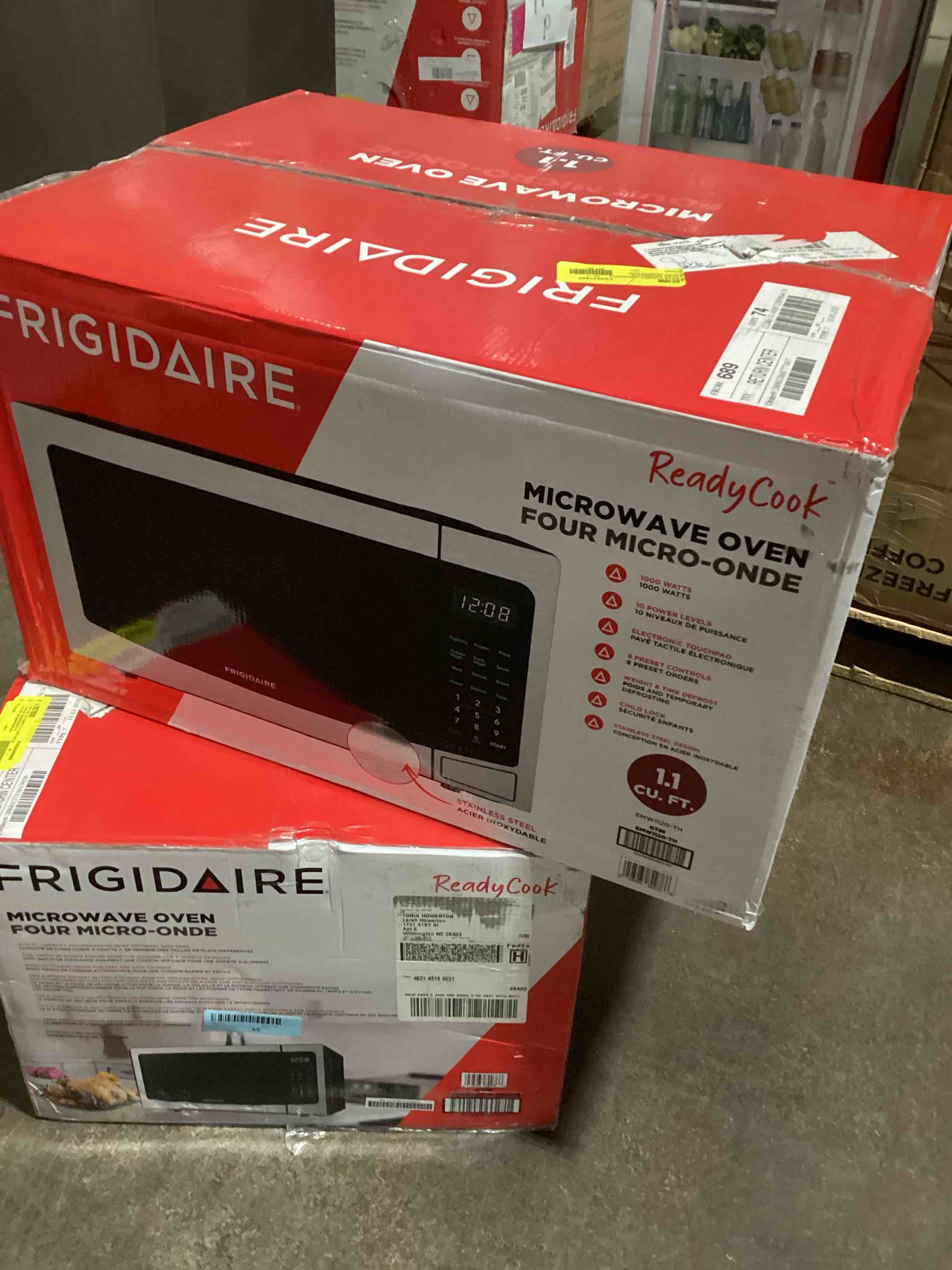 Frigidaire EMW112OAMZ Stainless Steel Microwave Oven, Multi Function, Programmable, 1.1 Cu Ft 1000-Watt, residential kitchen, Stainless