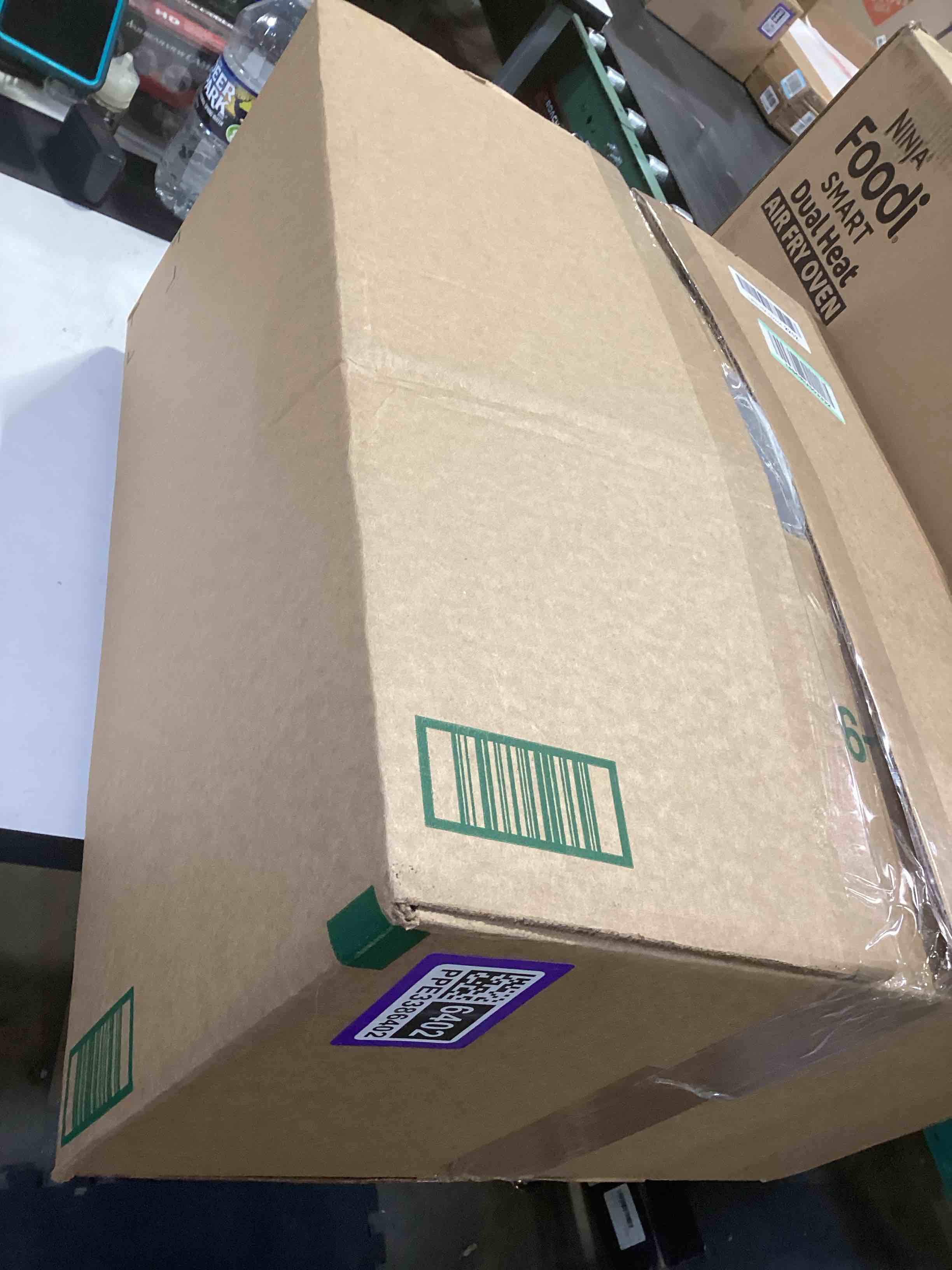 Condition photo showing Good Condition for EHEYCIGA Fluffy Dog Crate Bed for Extra Large Dogs, Plush Faux Fur Pad, Calming Anti Anxiety XL Bed for Crate, Washable Soft Warm Dog Mat with Non-Slip Bottom, Grey 41.3 x 27.5 Grey