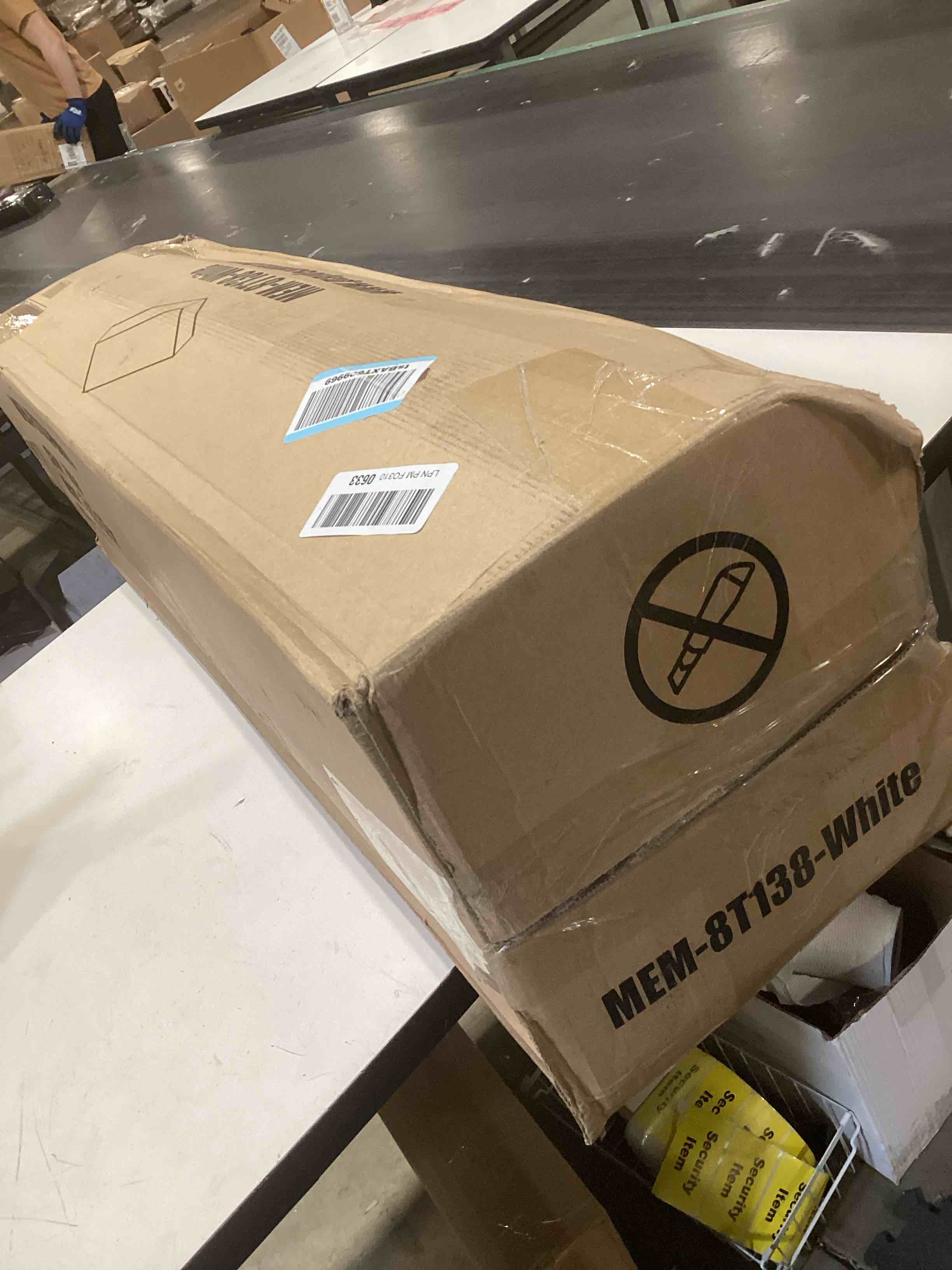 Condition photo showing Good Condition for FDW | 8 Inch Twin XL Mattress | Medium Firm | Gel Memory Foam Mattress | White | Bed in a Box, CertiPUR-US Certified | Pressure Relief, Cooling Ventilated Foam | Washable Removable Cover White Twin XL 8 IN