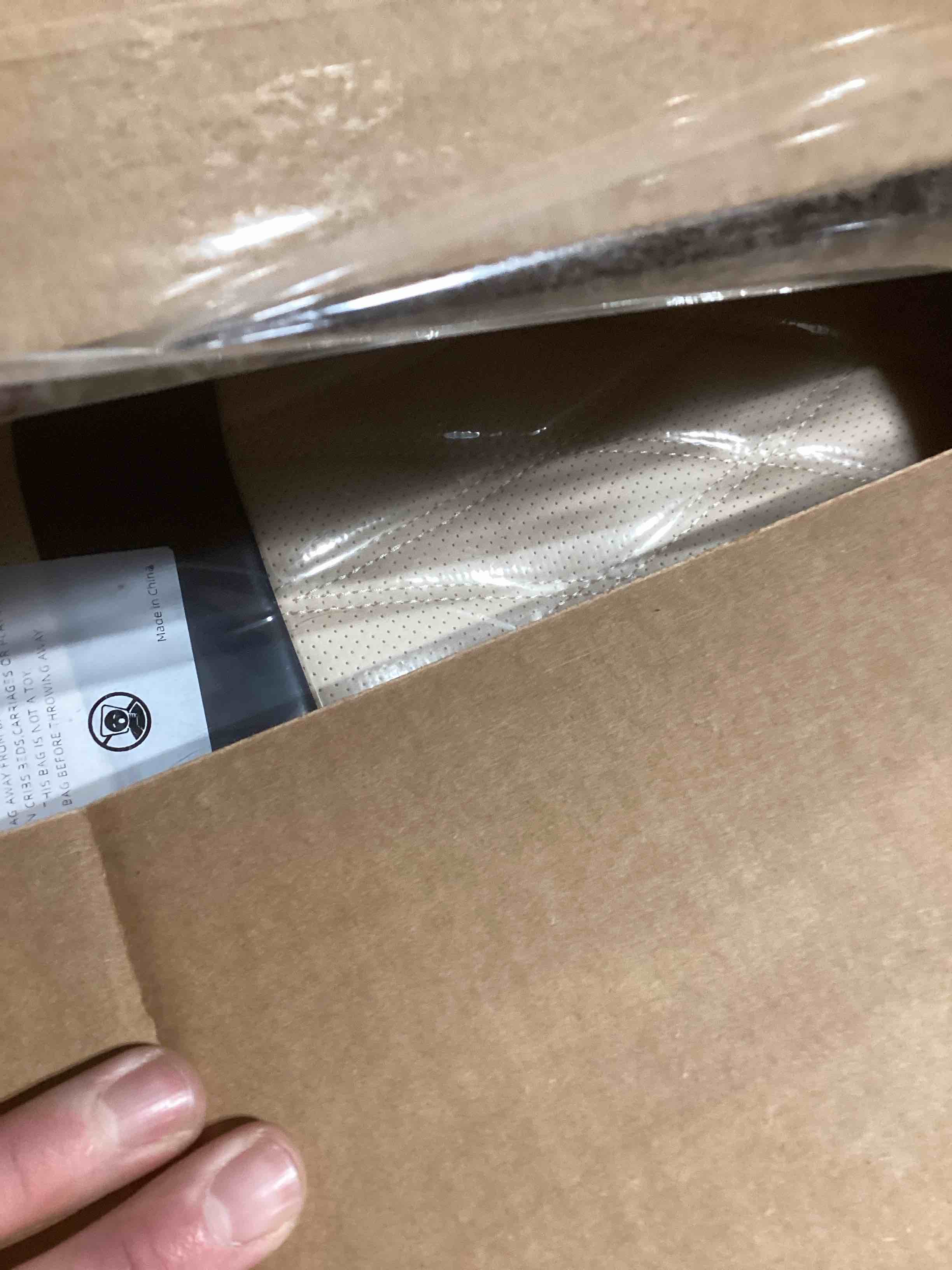 Condition photo showing Good Condition for FREESOO Black Beige Car Seat Covers Full Set - Faux Nappa Leather Seat Covers for Cars, Luxury Breathable Waterproof Front Seats with Lumbar Support and Back Seat Cover, Fit for Sedans SUVs Pick-ups Black-Beige Full Set - 5 Seats