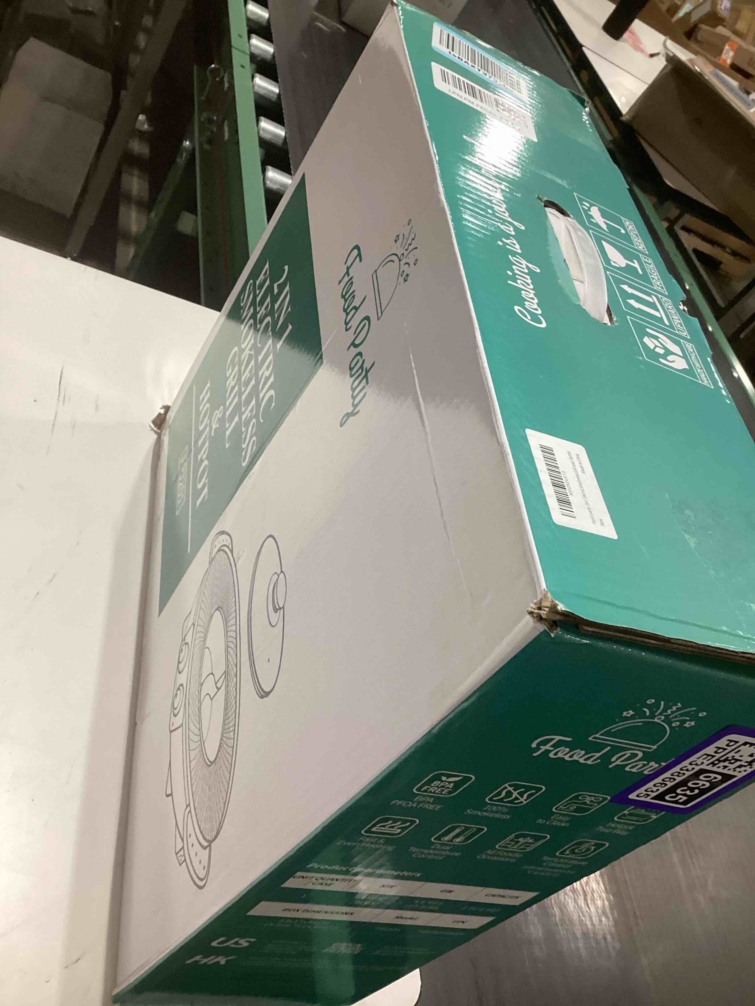 Condition photo showing As Is for Food Party Hot Pot with Grill 2 in 1 Electric Smokeless Grill and Hotpot Pot Combo Korean BBQ Grill 110V 1700W hotpot grill 1.0