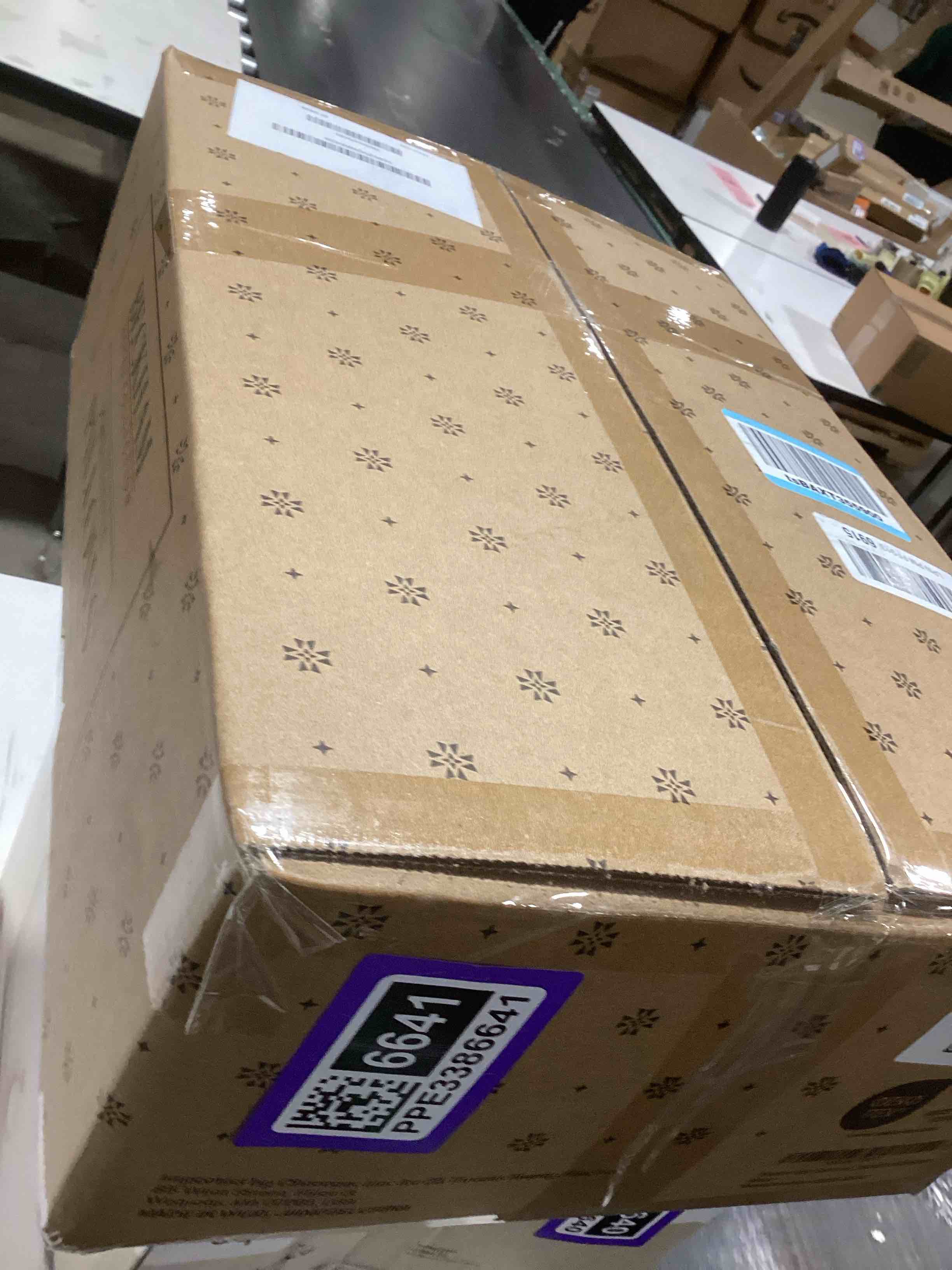 Condition photo showing Good Condition for Beckham Hotel Collection Bed Pillows Standard/Queen Size Set of 2 - Original Soft Down Alternative Pillow for Sleeping - Soft Support for Back, Stomach or Side Sleepers Queen / Standard White