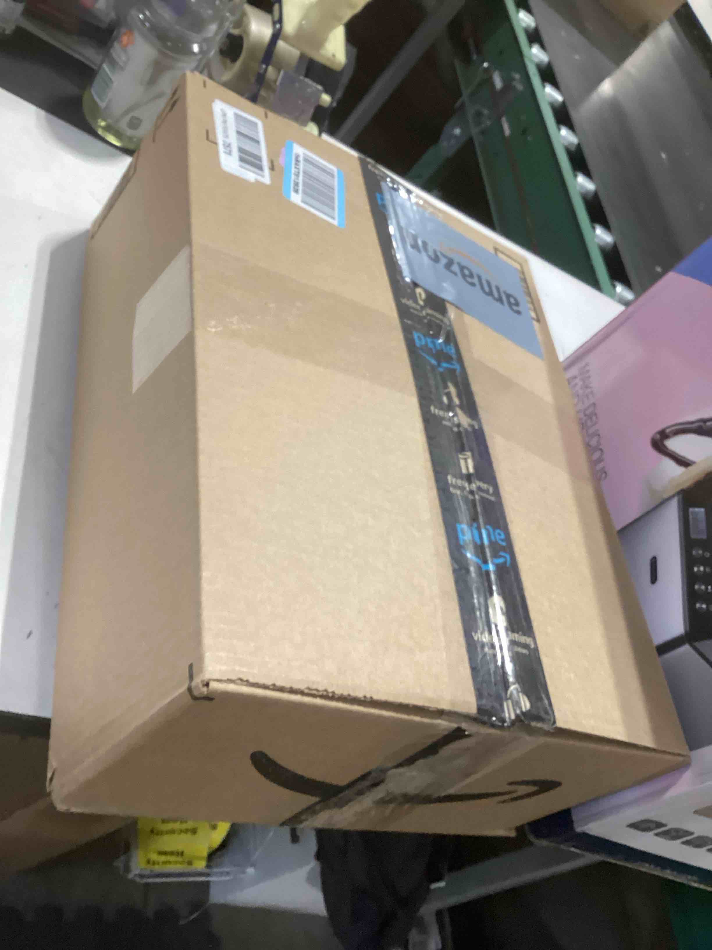 Condition photo showing Good Condition for FREE SOLDIER Men's Waterproof Ski Jacket Fleece Lined Warm Winter Snow Coat with Hood Fully Taped Seams 4X-Large Black