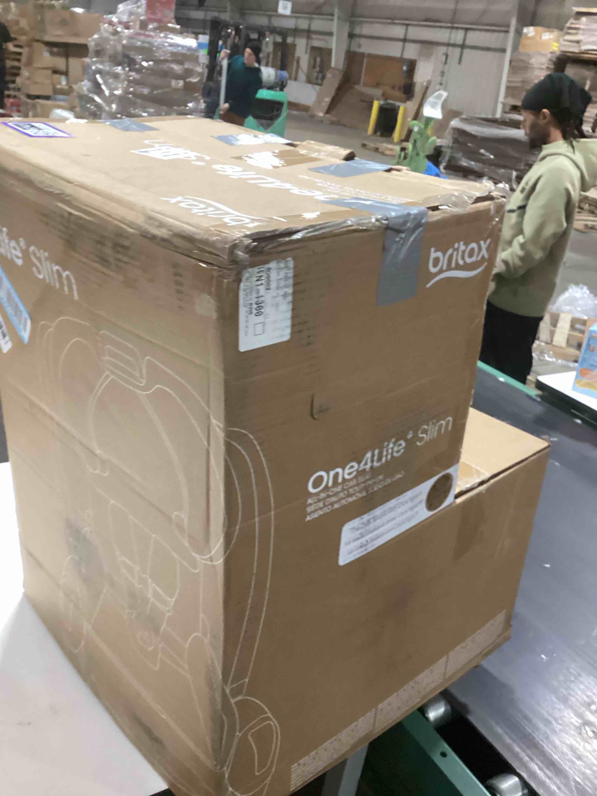 Condition photo showing Good Condition for Britax One4Life Slim All-in-One Car Seat, 10 Years of Use, 17.5” SpaceSaver Design, Converts from Rear-Facing Infant Car Seat to Forward-Facing Booster Seat, ClickTight Installation, Parchment