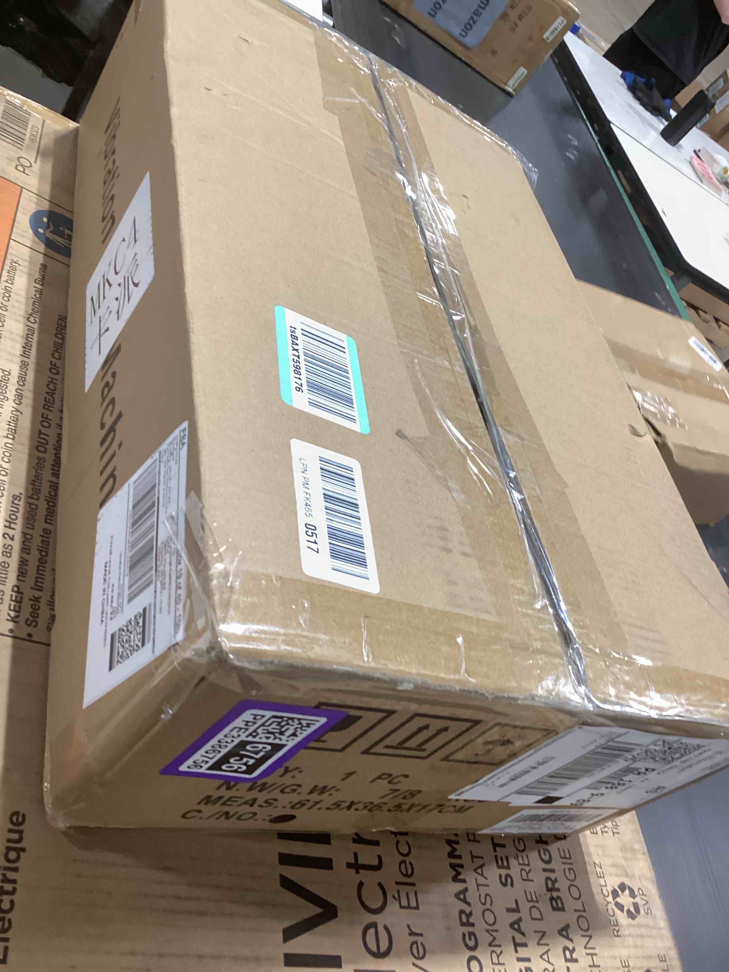 Condition photo showing Good Condition for Vibration Plate Exercise Machine, 500 Lbs Capacity, with Bluetooth and LED Display, 999 Speeds Workout Vibrating Plate for Lymphatic Drainage Weight Loss, 4pc Loop Bands and 10pc Resistance Bands Vibration Platform Machines-New