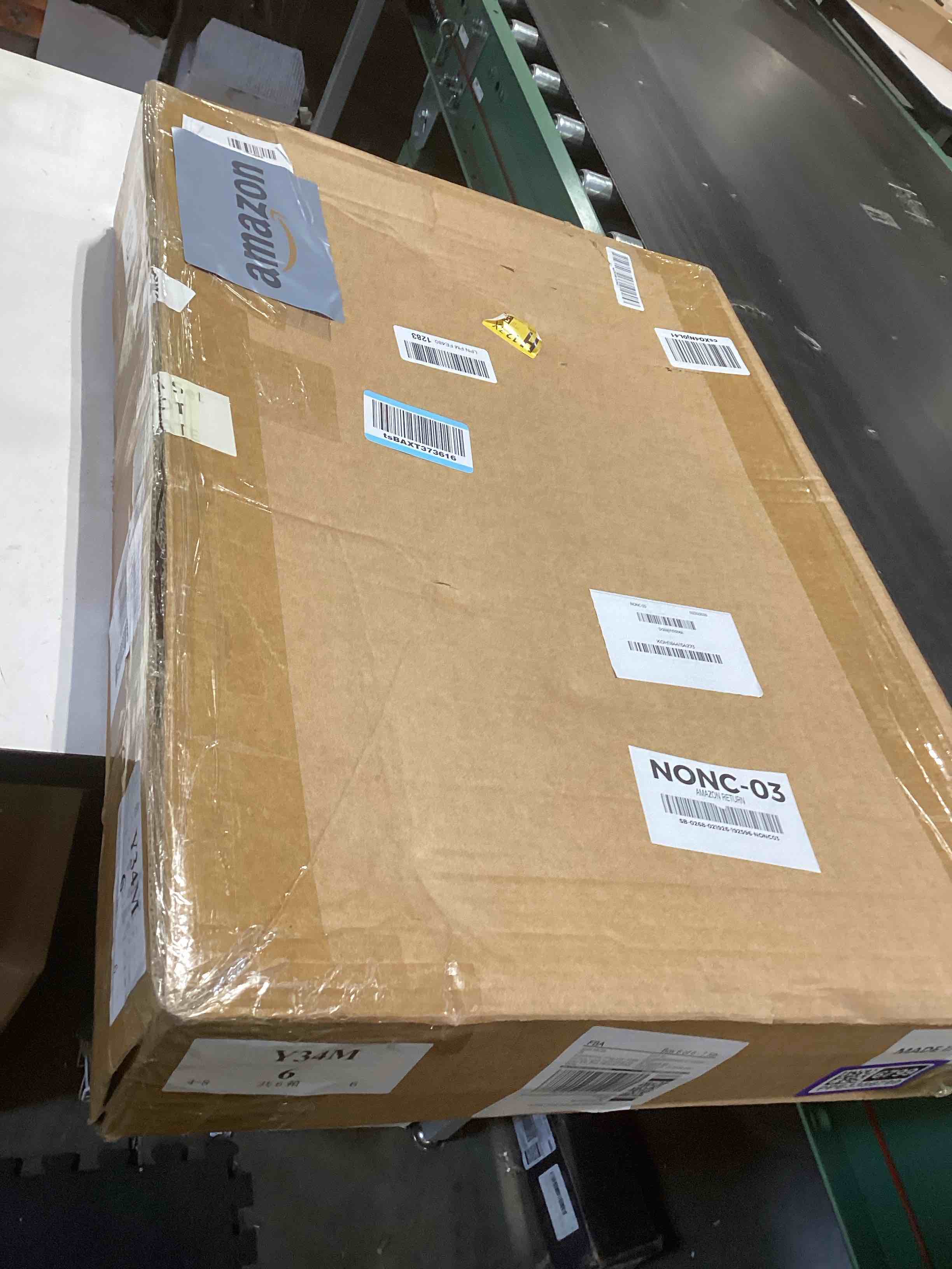 Condition photo showing Good Condition for Treela 6 Pack Adjustable Expandable Window Screens, 20" H x 28"-54" W, Large Horizontal Sliding Window Mesh Inserts, Mosquito and Pet Proof Retractable Screen Replacements for Home