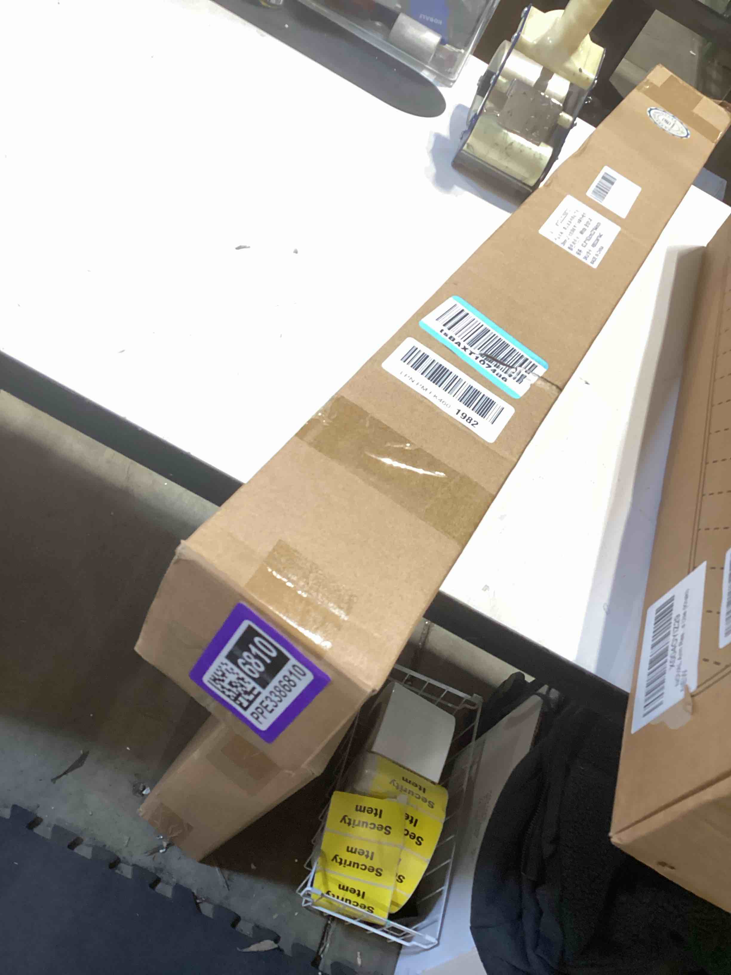 Condition photo showing Good Condition for SIMILAR TO..Changshade Custom Cordless Zebra Blinds for Windows, Modern Dual Layer Zebra Blinds with Light Filtering & Privacy Control,Easy Install Zebra Blinds for Indoor Windows,?Custom Size,Black?