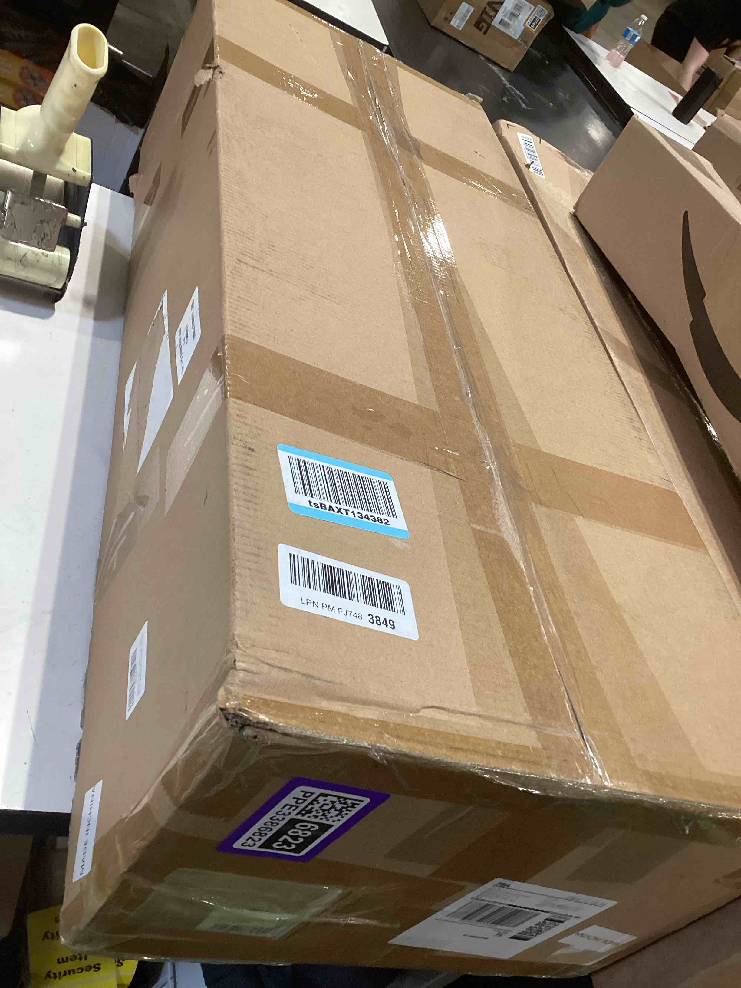 Condition photo showing Good Condition for 12" Rise Pre-Wired Ape Hangers Handlebars 1 1/4" Fat 1" Clamp Meathook Monkey Bar Gloss Black Fit for Harley Touring Miter Cut 2013 Cvo 2016-2023 Street Glide Electra Glide Ultra Limited 12" Gloss Black