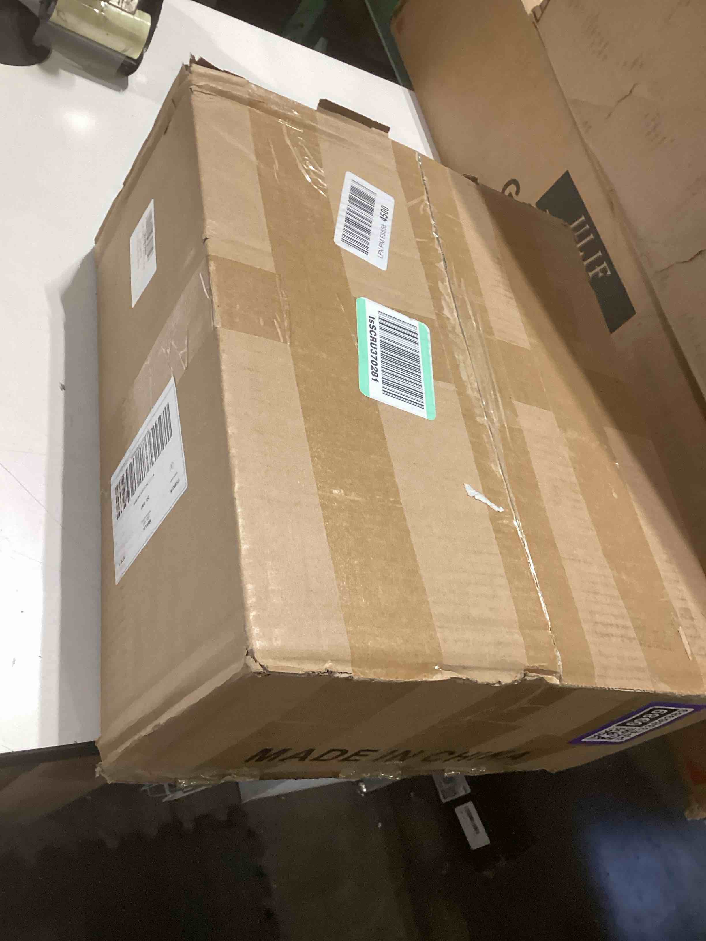 Condition photo showing Good Condition for YnM Cooling Weighted Blanket, Oeko-Tex Certified Material with Premium Glass Beads (Light Grey, 60"x80" 25lbs), Suit for One Person Use on Queen/King Bed Original Light Grey 60 in x 80 in 25 lb