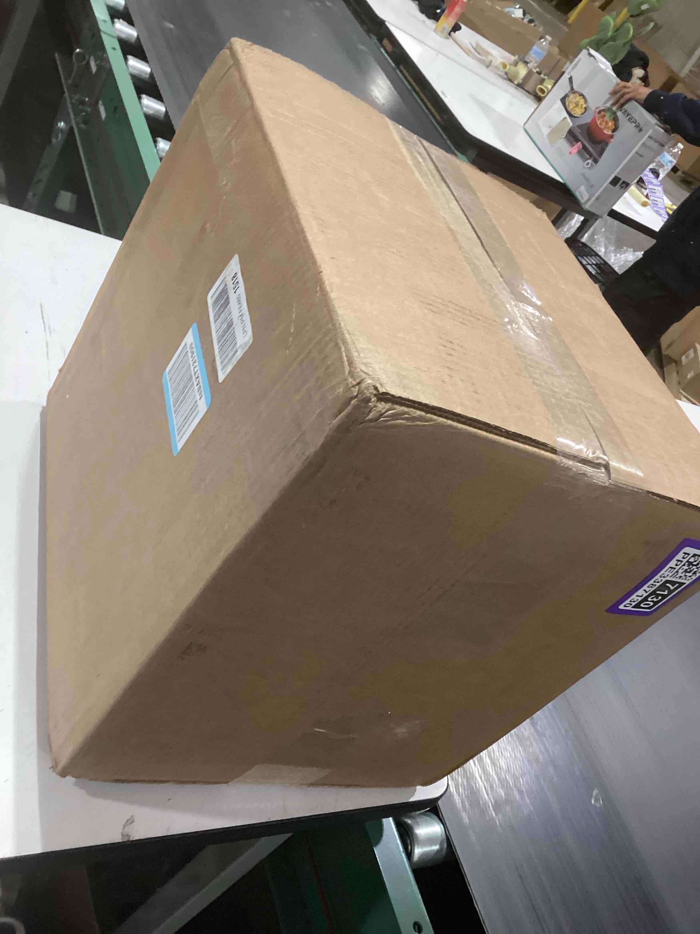 Condition photo showing Good Condition for SentrySafe Black Fireproof Document Box with Key Lock, Safe Secures Files and Documents for Home or Office, 0.61 Cubic Feet, 13.6 x 15.3 x 12.1 inches, 1170