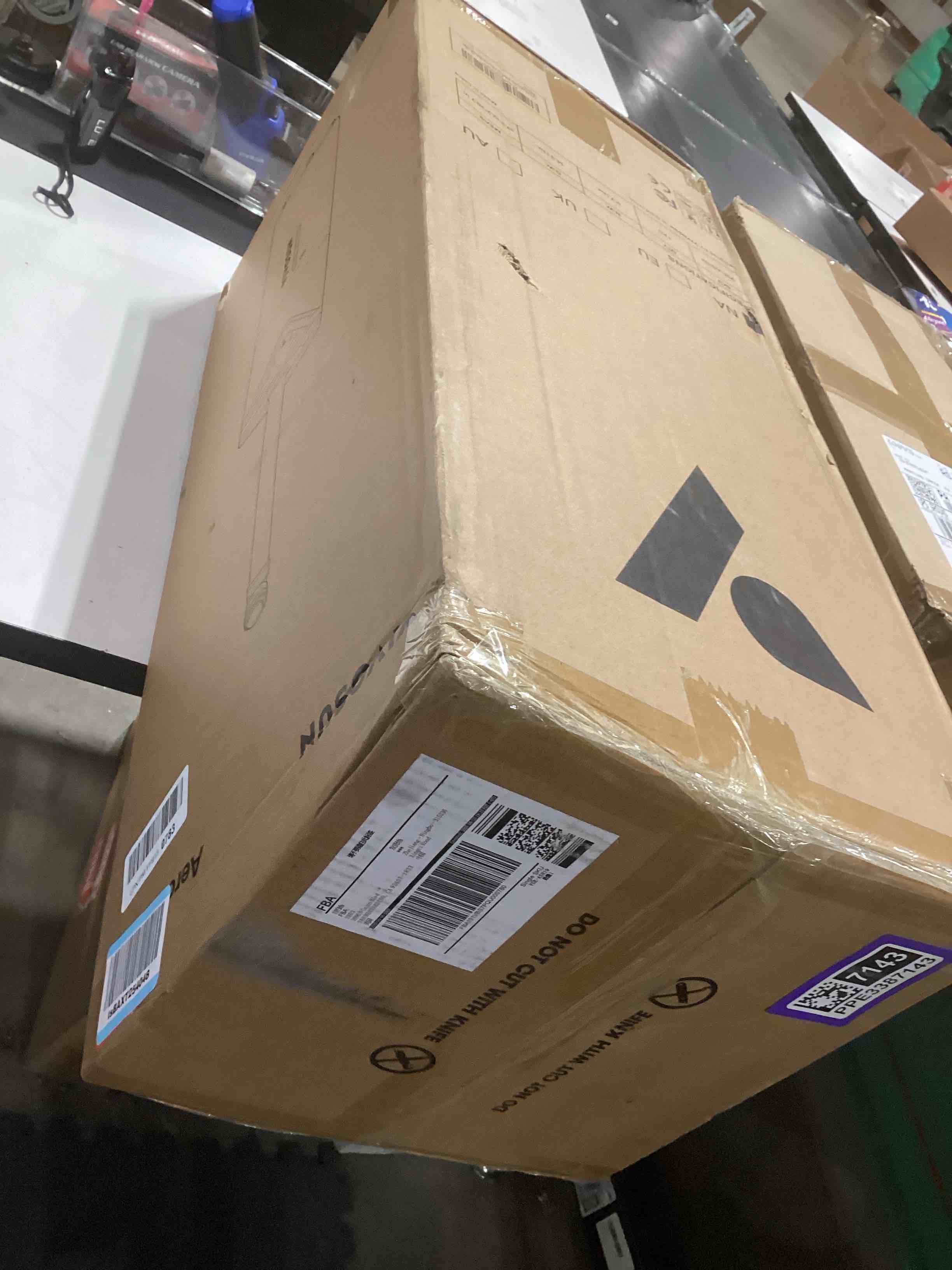 Condition photo showing As Is for VIVOSUN AeroStream H19 Intelligent Environmental 19L Humidifier with Temp & Humidity Probe, Top Control Panel, Smart Remote Control, Designed Specifically for Use with Grow Tents 19 L