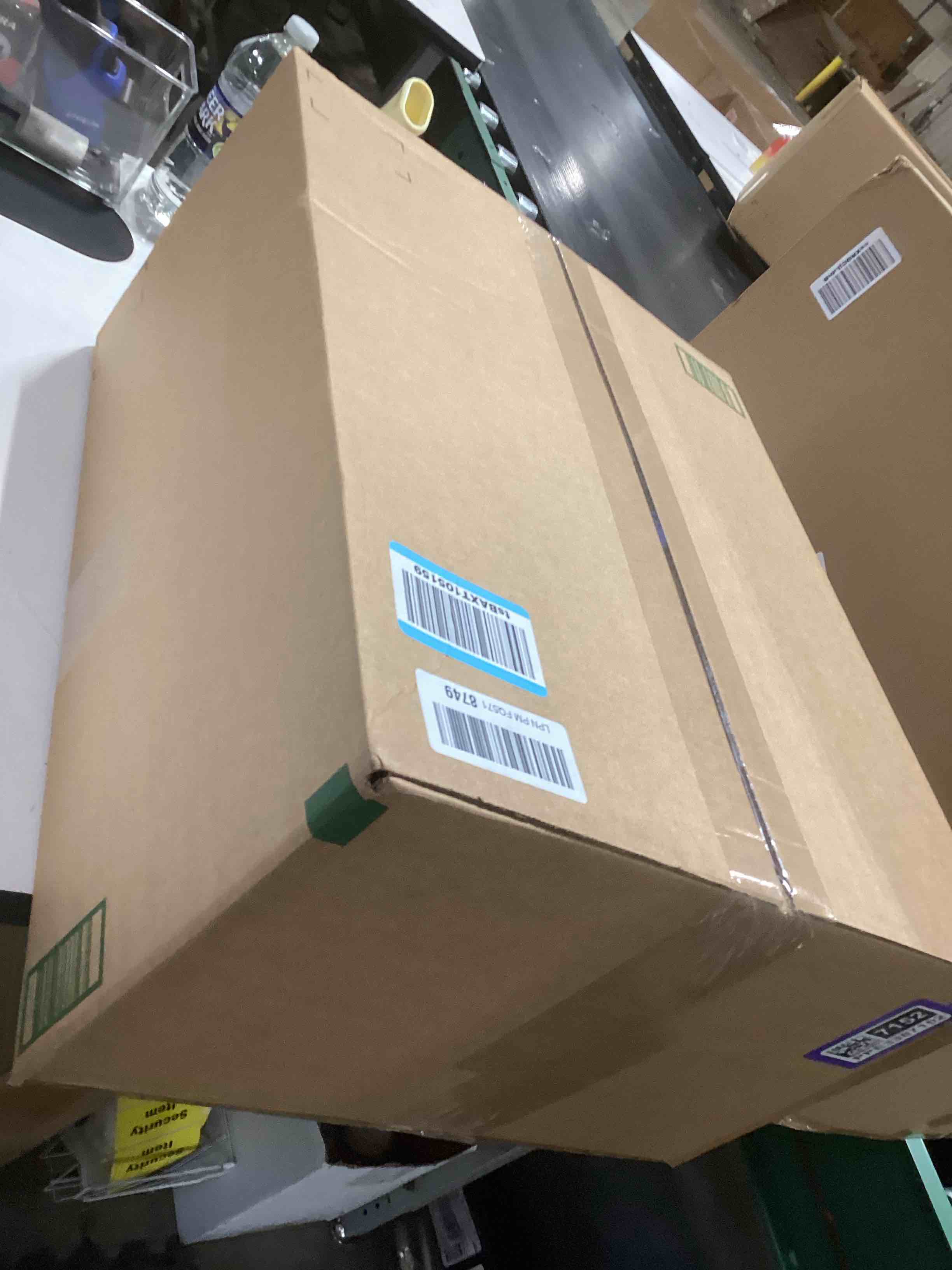 Condition photo showing Good Condition for L'AGRATY Chunky Knit Blanket Throw - Soft Throw Blanket 60x80: 100% Hand Kintted Chenile Crochet Throw Blanket for Couch - Large Cable Knit Blanket for Home Decor(Dark Blue) Dark Blue 60"x80"