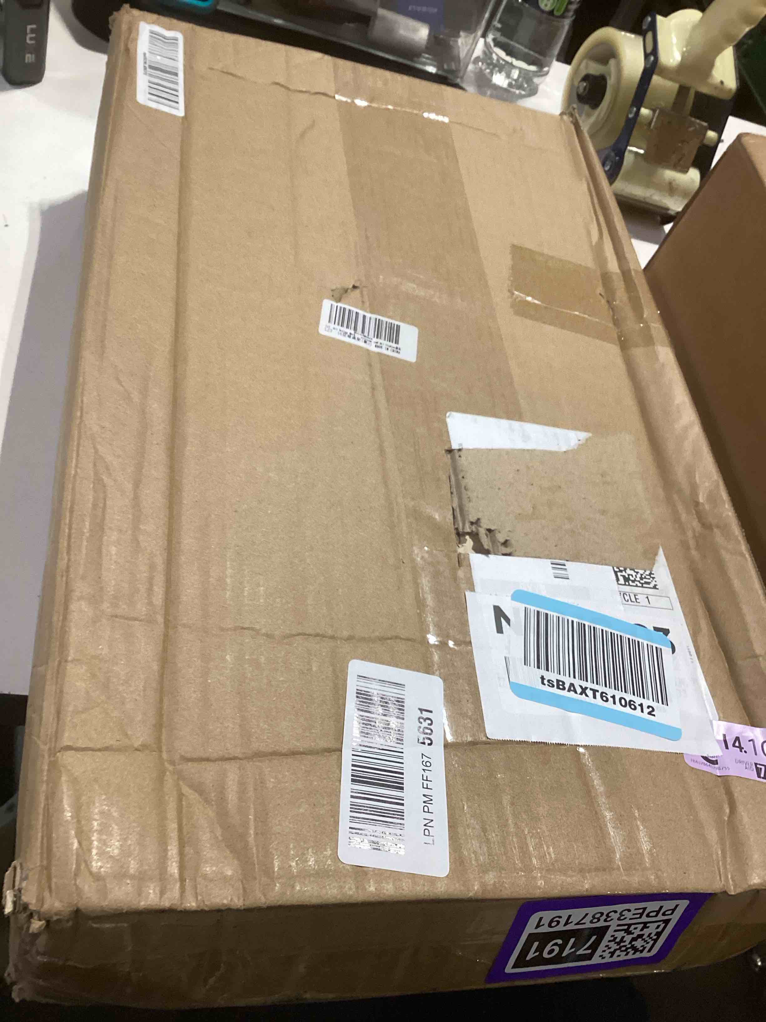 Condition photo showing Good Condition for Art Drying Rack for Classroom Paint Drying Rack Small Wall Art Storage Rack with 16 Removable Shelves for Classrooms and Art Studios (Black, 16 Shelves) Black 16 Shelves