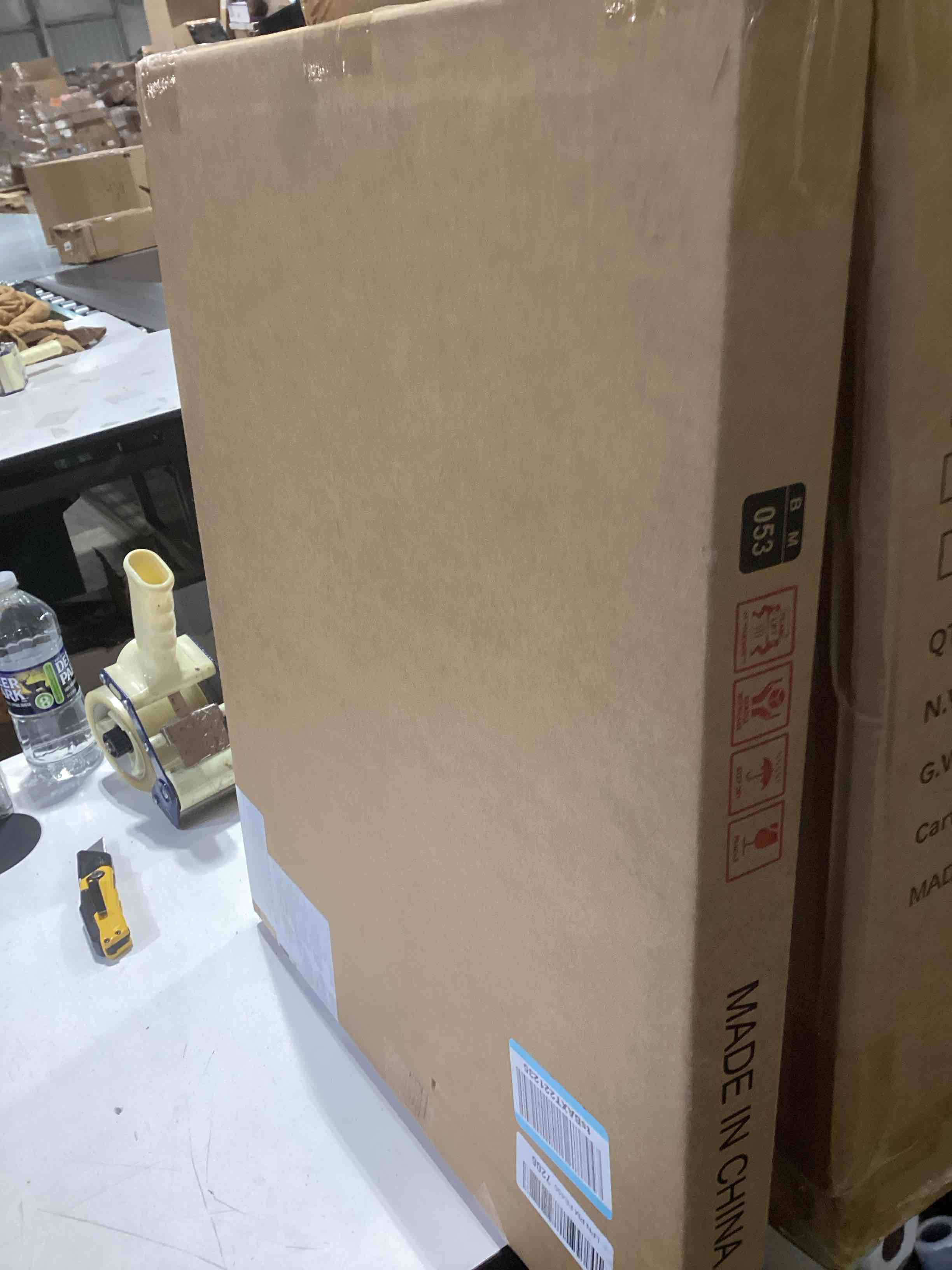 Condition photo showing As Is for TETOTE Gold Bathroom Mirror 16" x 20" Brushed Gold Brass Rectangle Beveled Framed Bathroom Vanity Mirror for Over Sink, Tempered Glass, Shatterproof, Modern Farmhouse Bedroom, Entryway, Living Room 20"L x 16"W Brushed Gold