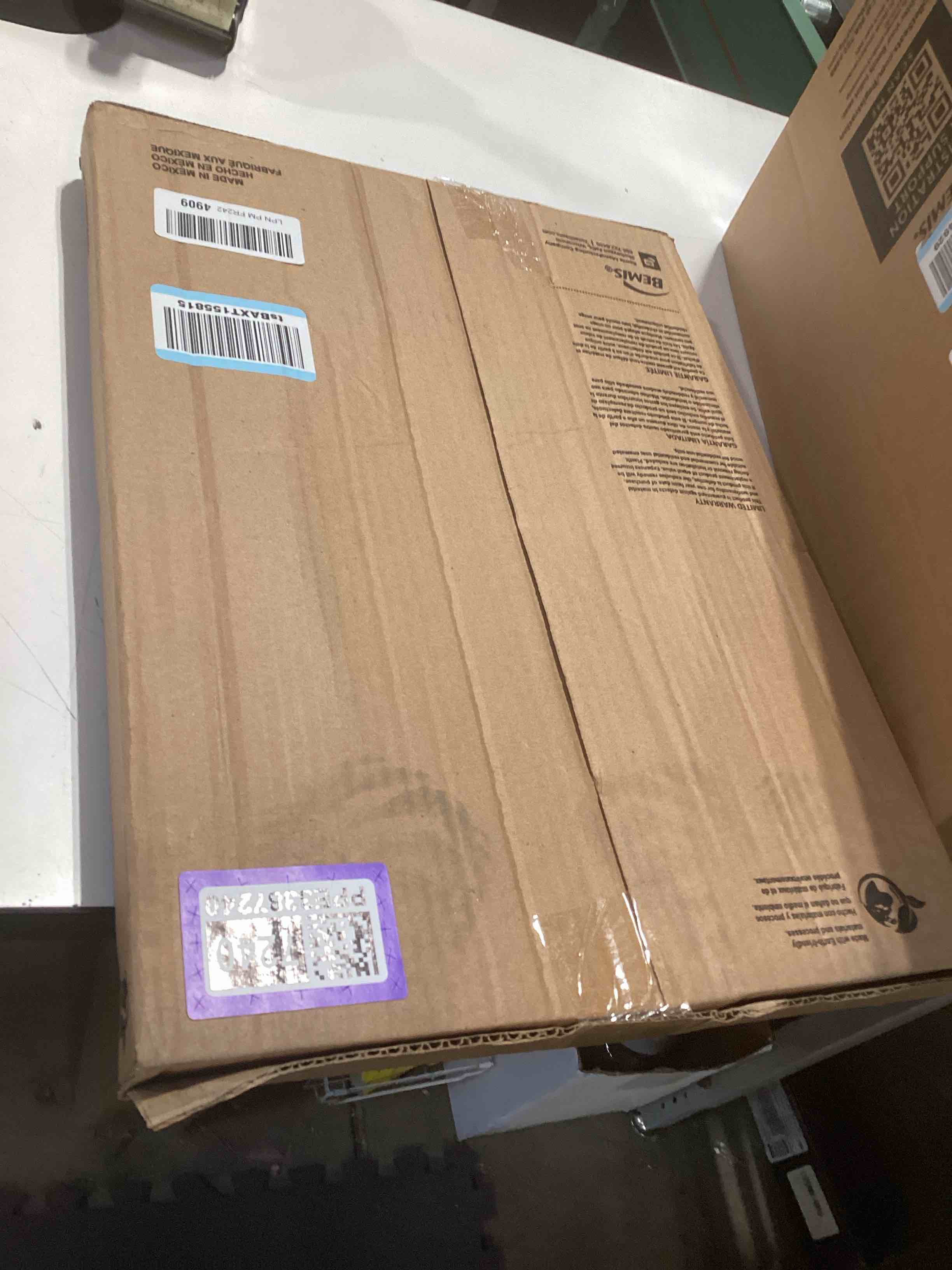 Condition photo showing Good Condition for Bemis 170 Durable Plastic Toilet Seat, Elongated, White