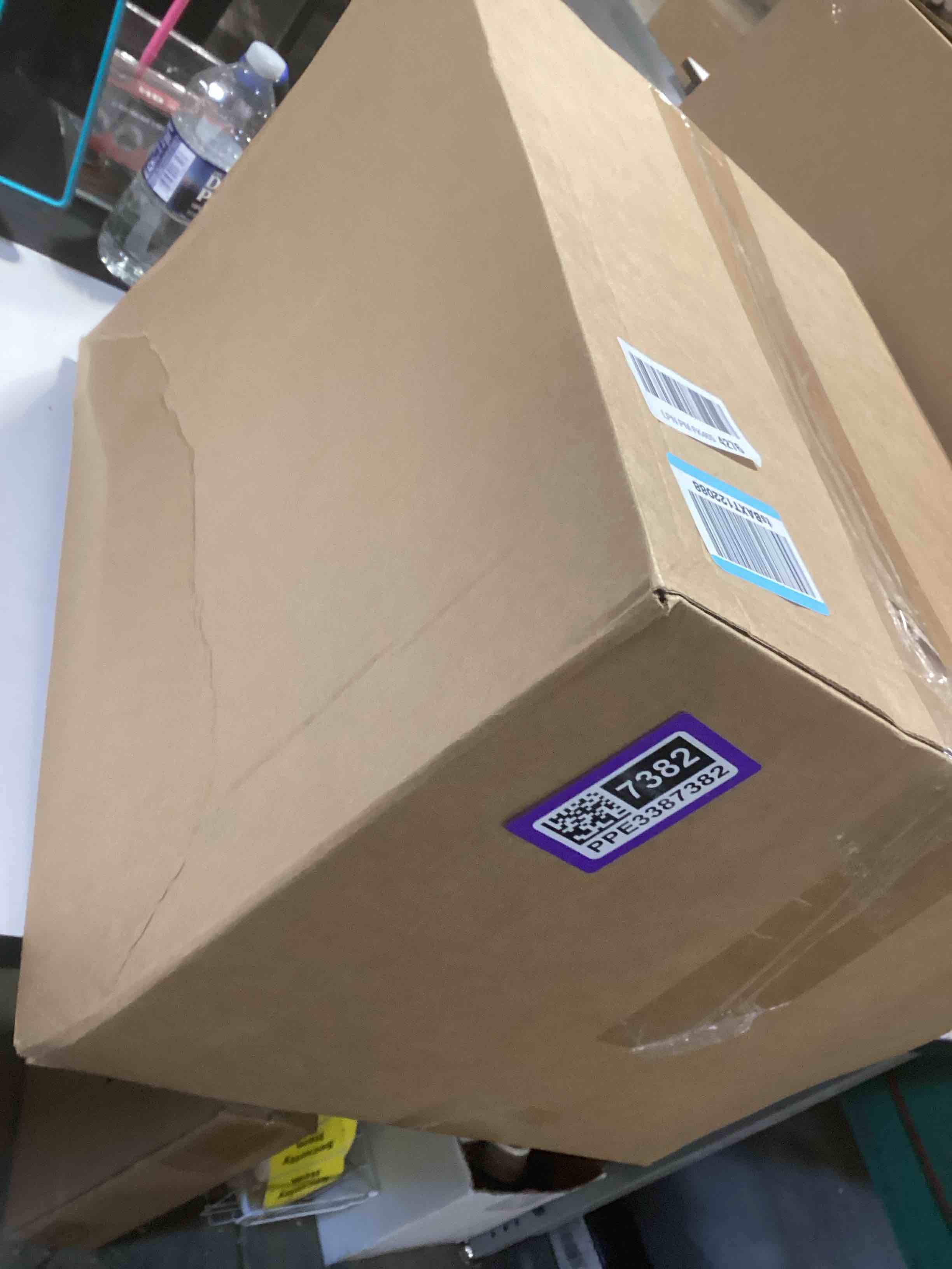 Condition photo showing Good Condition for Green Screen Chair Backdrop, 56inch Portable Collapsible Background, Green Screen Chromakey Backdrop for Photography, Streaming Gaming, Webcam, Zoom, Video Chats, Video Conference, Skype