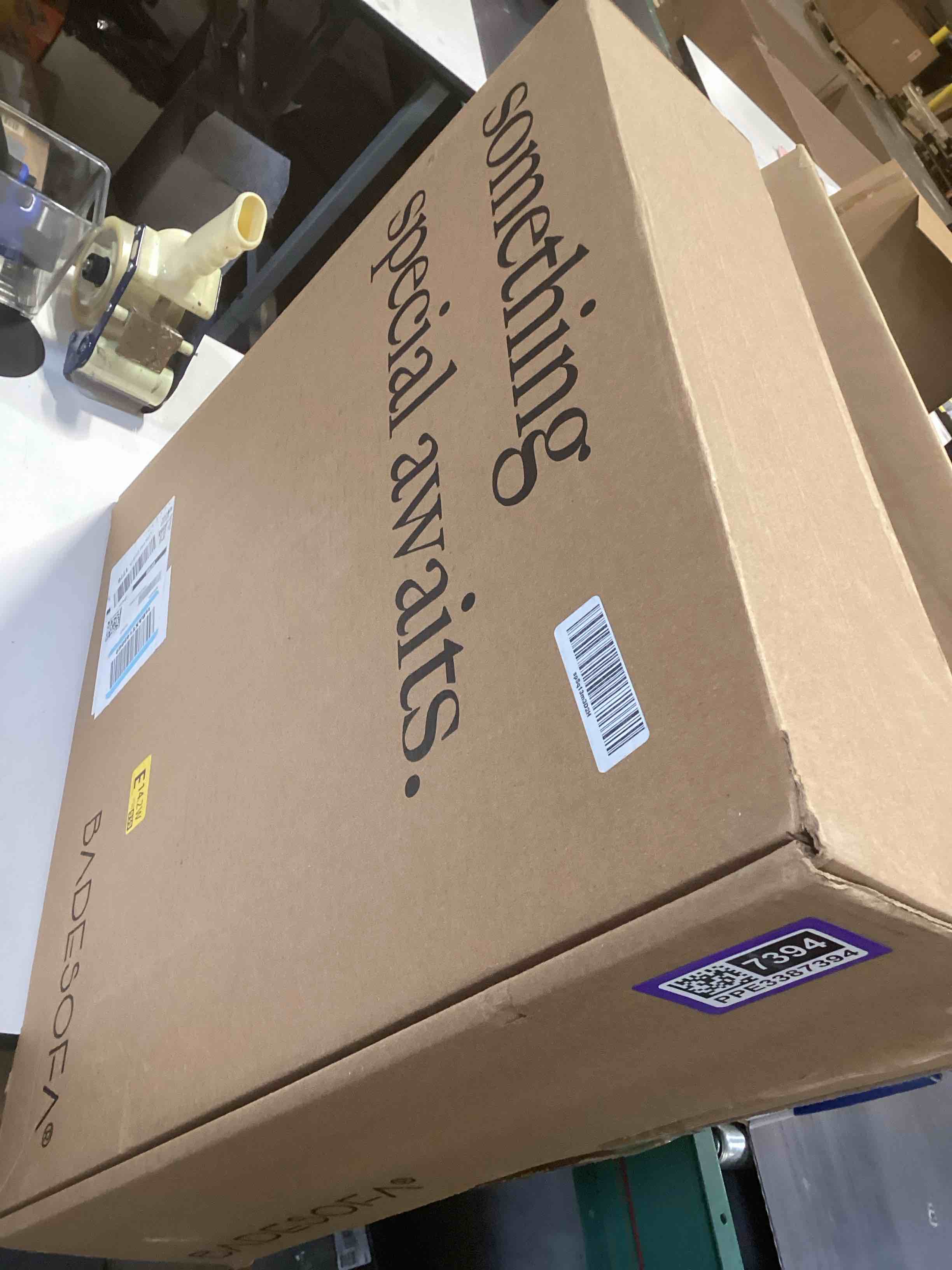 Condition photo showing Good Condition for BADESOFA® Luxury Bath Pillow M - Lusciously Soft & Comfortable Tub Pillow for Bathtub - Washable & Quick-Drying Bath Back Pillow - Non-Slip Full Body Tub Pillow - Luxury Spa Cushion in Grey Grey Medium (Single Pillow)