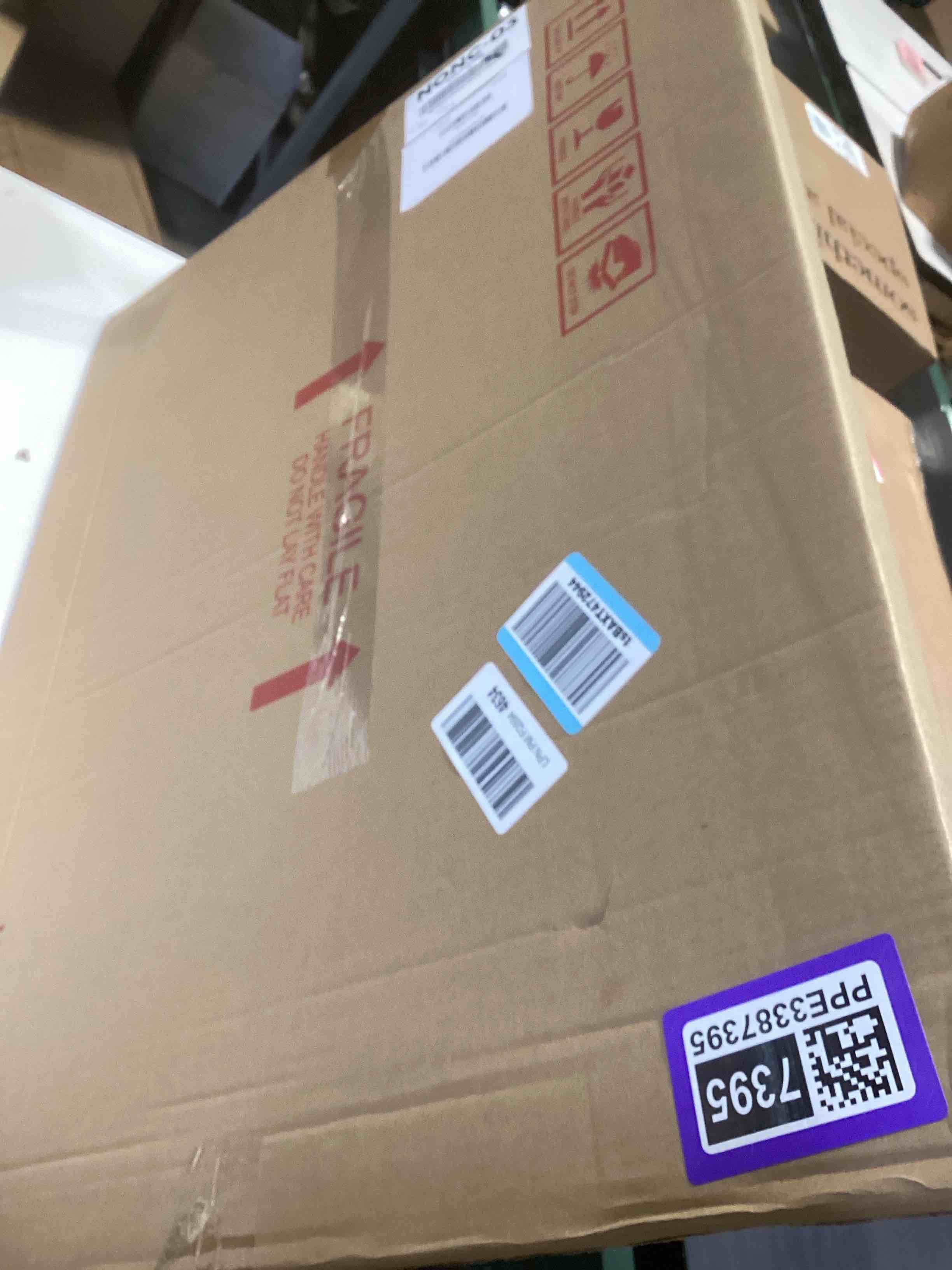 Condition photo showing Good Condition for LaVie Home 20x27 Picture Frame Black, Puzzles Frame for Wall Decoration, Classic Black Minimalist Style Suitable for Decorating Houses, Offices, Hotels, Puzzles Posters Photos or Artwork?1 Pack? 20x27 Black