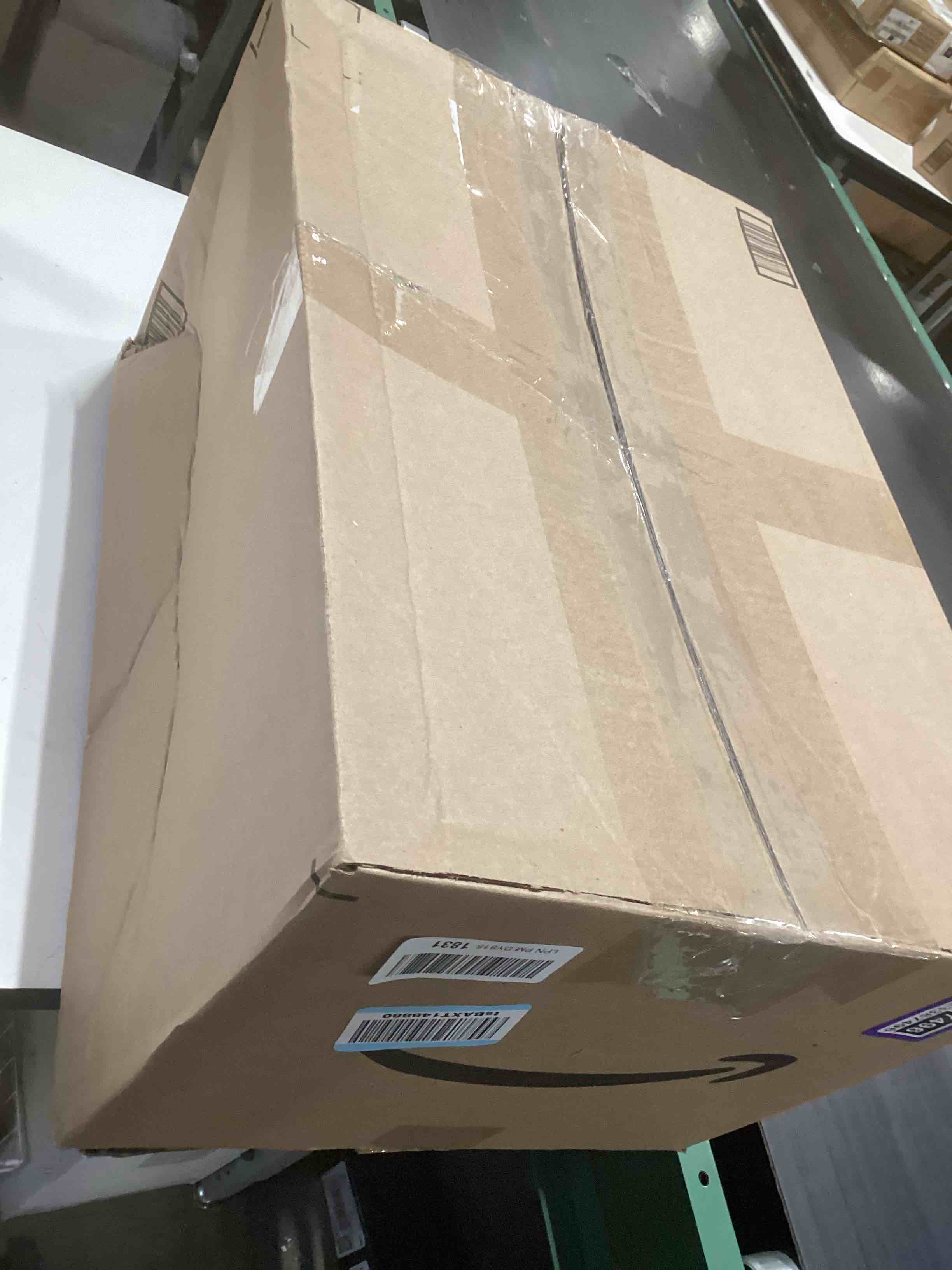 Condition photo showing As Is for Booche High-Sided Stainless Steel Cat Litter Box,Stainless Steel Litter Box with Lid,Extra Medium Box,Easy-to-Clean Metal Litter Pan for Cats (20''L X 14''W X 12''H with Enclosure) 20'L X 14''W X 12''H with Enclosure