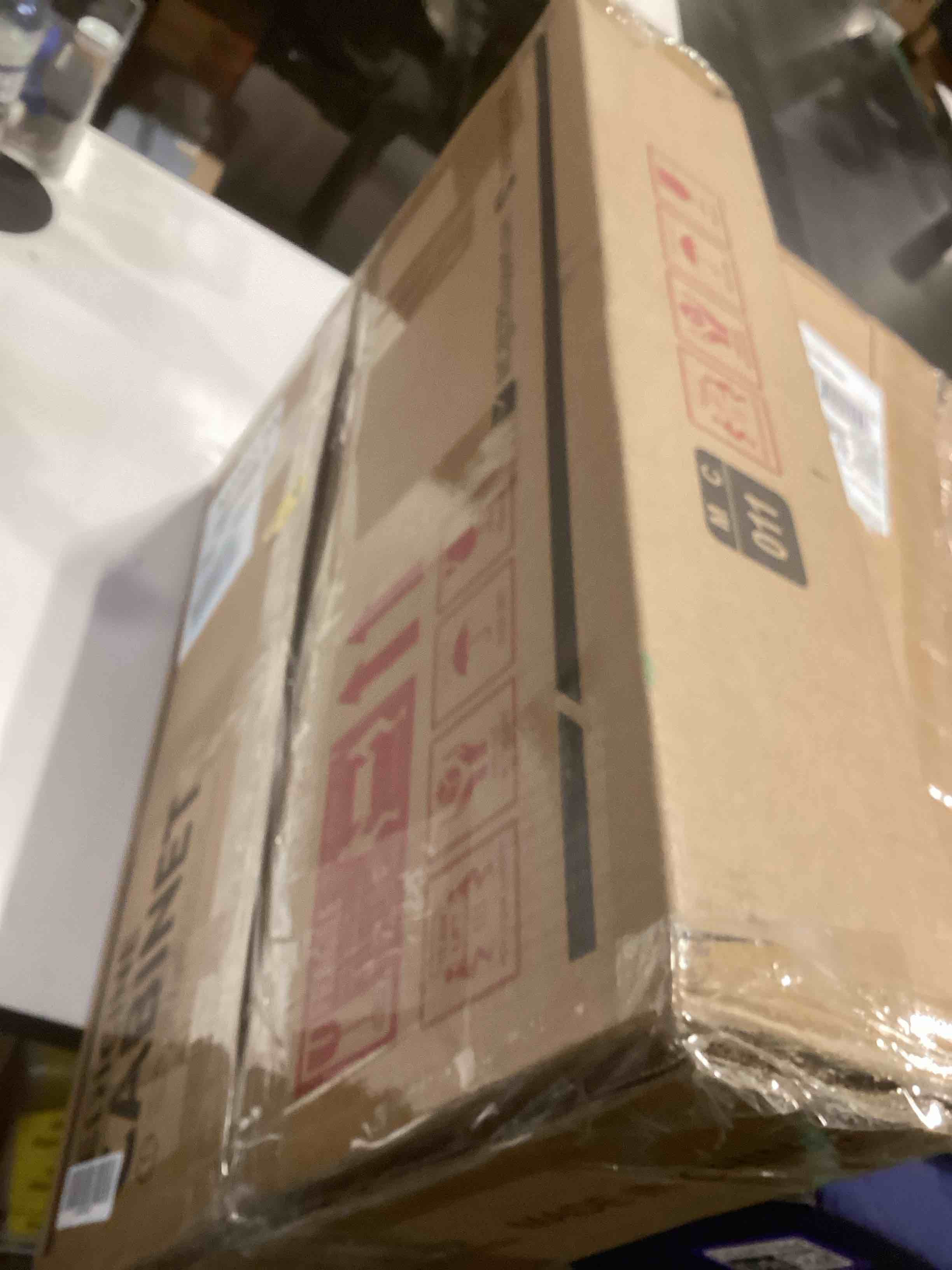 Condition photo showing Good Condition for TokeShimi 14 x 18 Black Medicine Cabinet with Mirror, Aluminum Mirror Medicine Cabinet Wall Mounted or Recessed with Stepless Adjustable Amply Storage Metal for Modern Farmhouse Black 14x18 IN