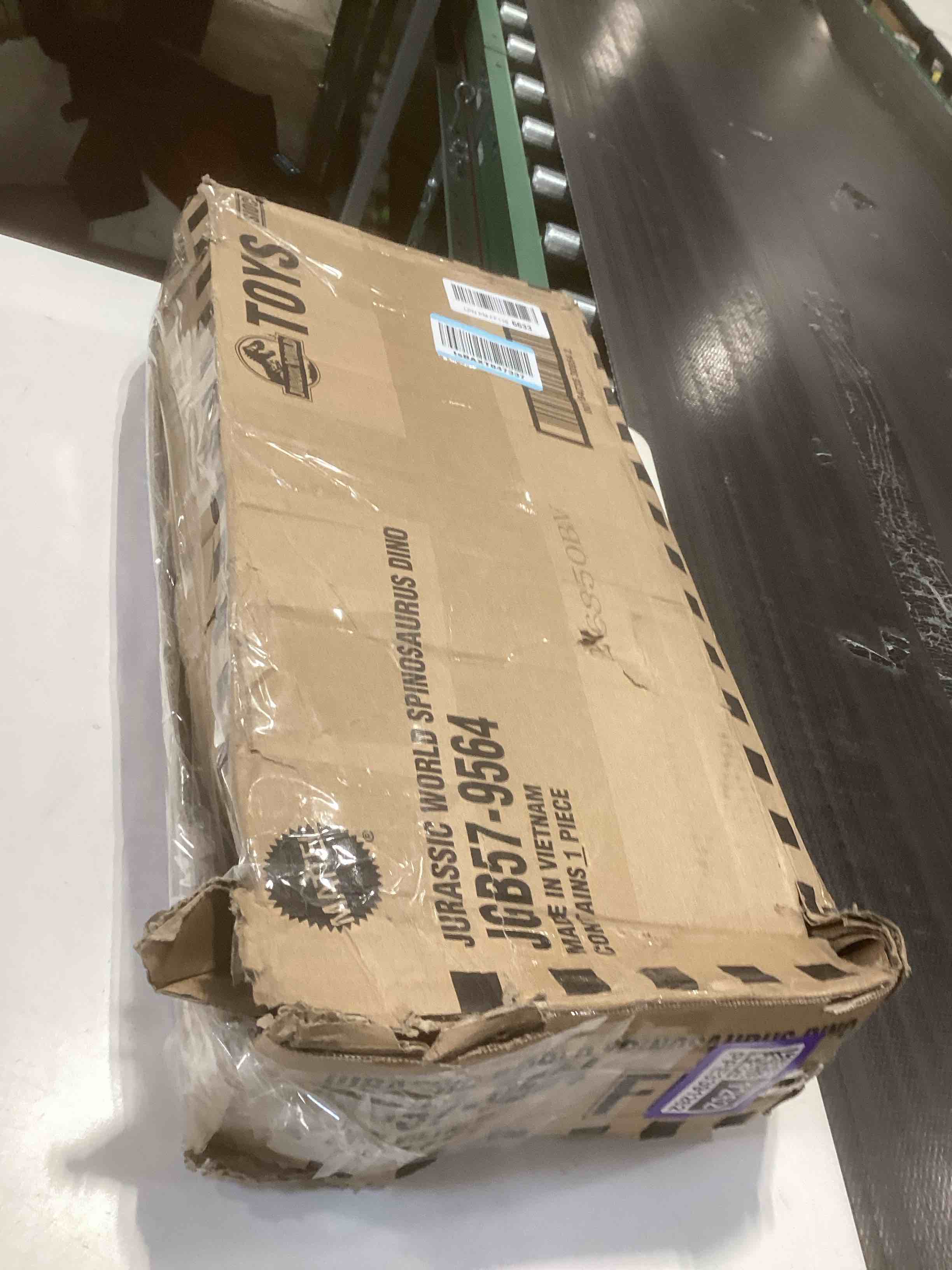 Condition photo showing Good Condition for Mattel Jurassic World Rebirth Dinosaur Toy, Tail Thrasher Spinosaurus Action Figure with 2 Attack Moves, Movie-Accurate & Posable, Digital Play Multicolor