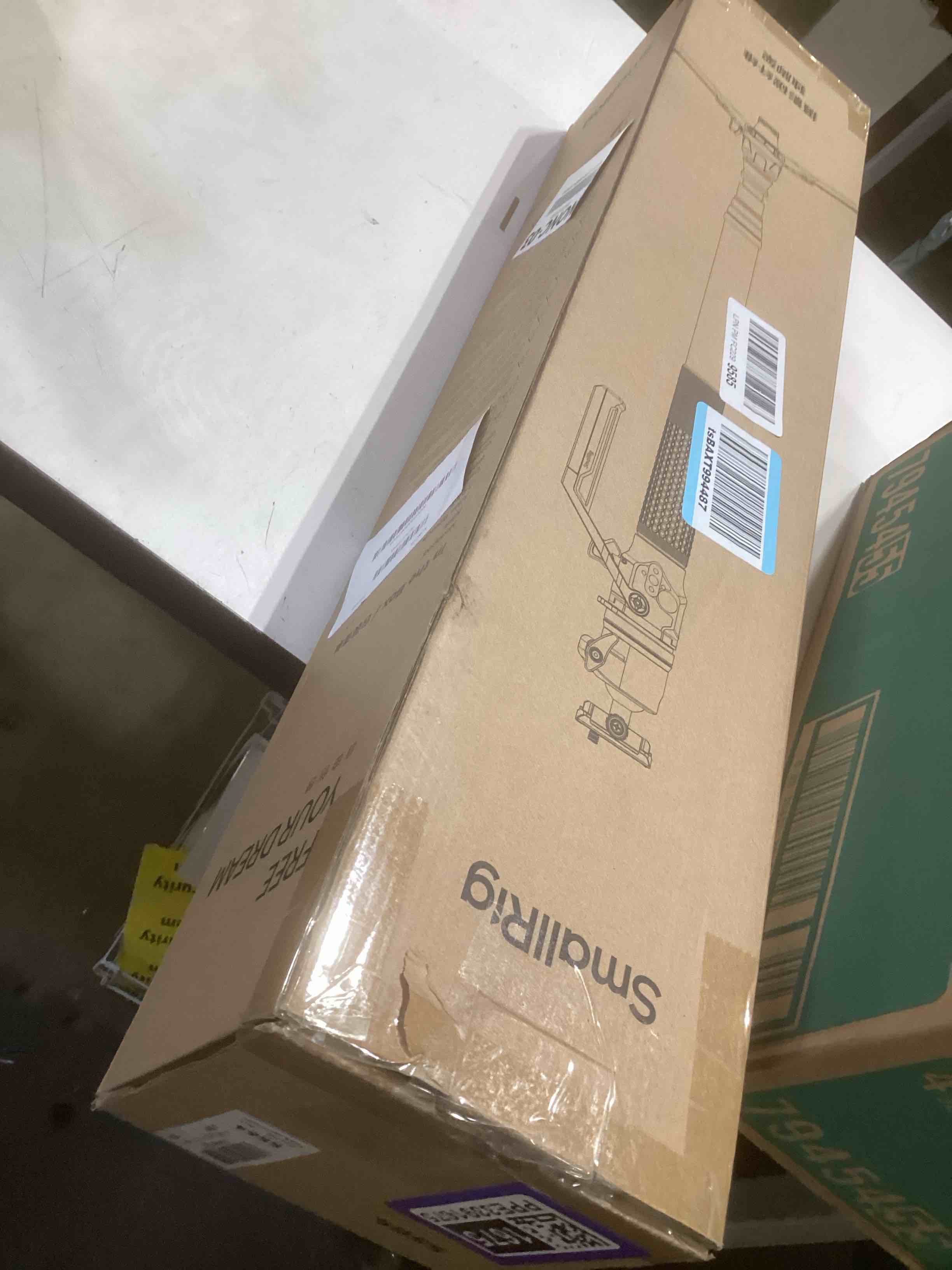 Condition photo showing Good Condition for SmallRig 166.5cm / 65.6" Carbon Fiber Monopod for Camera, Compact Camera Monopod with One-Touch Height Adjustment, Max. 5kg Playload Ball Head, Storage Size of 68cm / 26.8", Weighs 1.72kg / 3.8lb