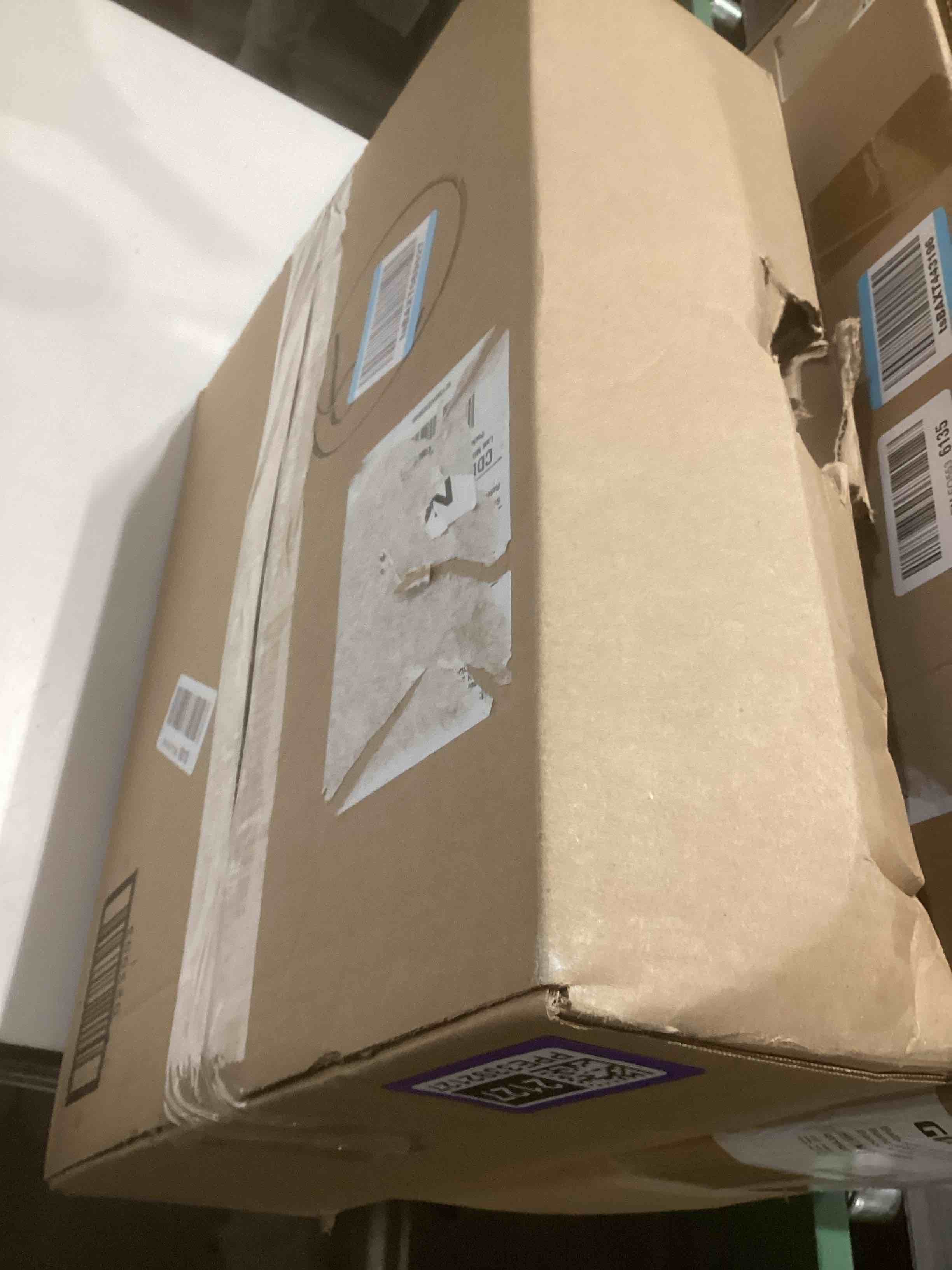 Condition photo showing Good Condition for Lush Decor Layla Quilt Floral Leaf Print 3 Piece Reversible Bedding Set, King, Orange Blue King Orange & Blue