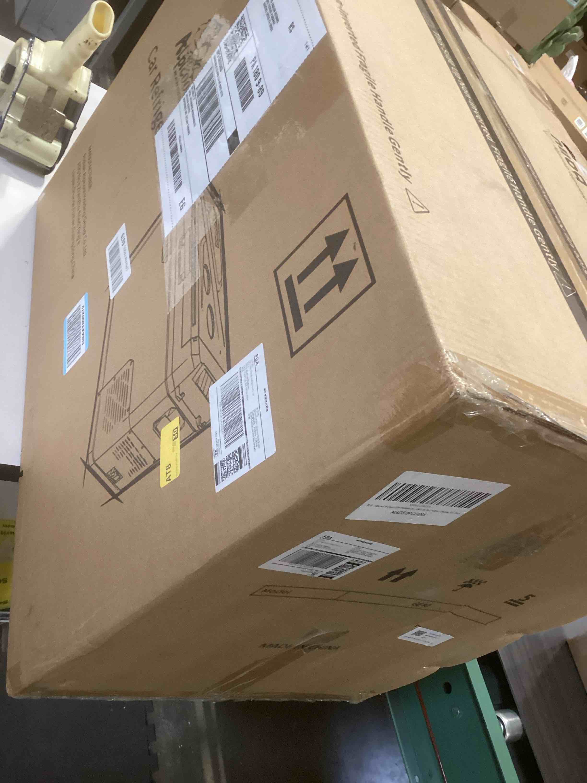 Condition photo showing Good Condition for Alpicool 39 Quart GE40 Portable Car Refrigerator,12 Volt Car Freezer, Fast Cooling Fridge, with 12/24V DC and 100-240V AC for Outdoor, Camping, RV, Truck