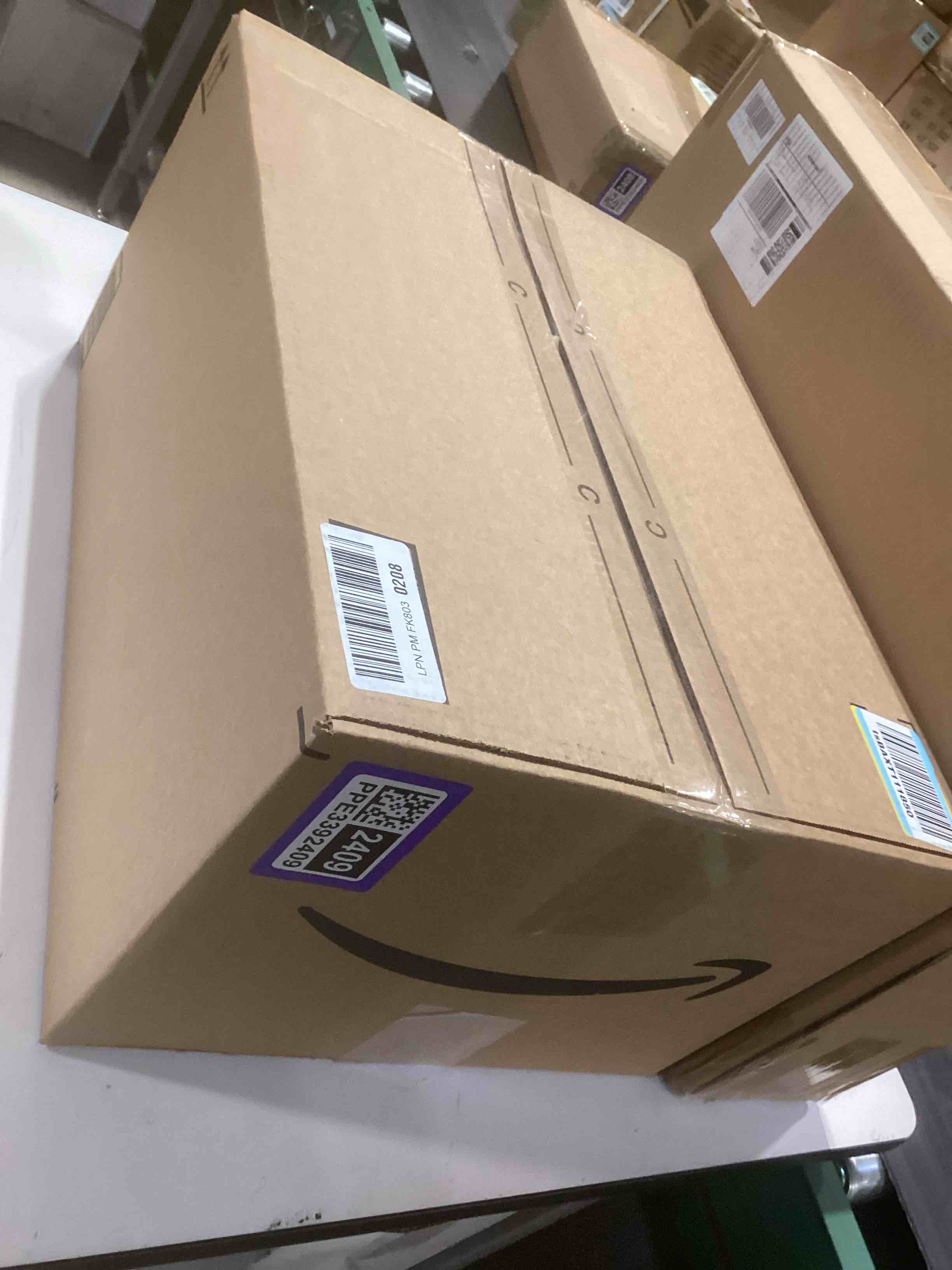 Condition photo showing Good Condition for KOHLER 4734-RL-0 Rutledge ReadyLatch Soft Close Elongated Toilet Seat, Quiet-Close Lid Grip-Tight Bumpers, Installation Hardware, Home Essentials, White Elongated White Ready Latch