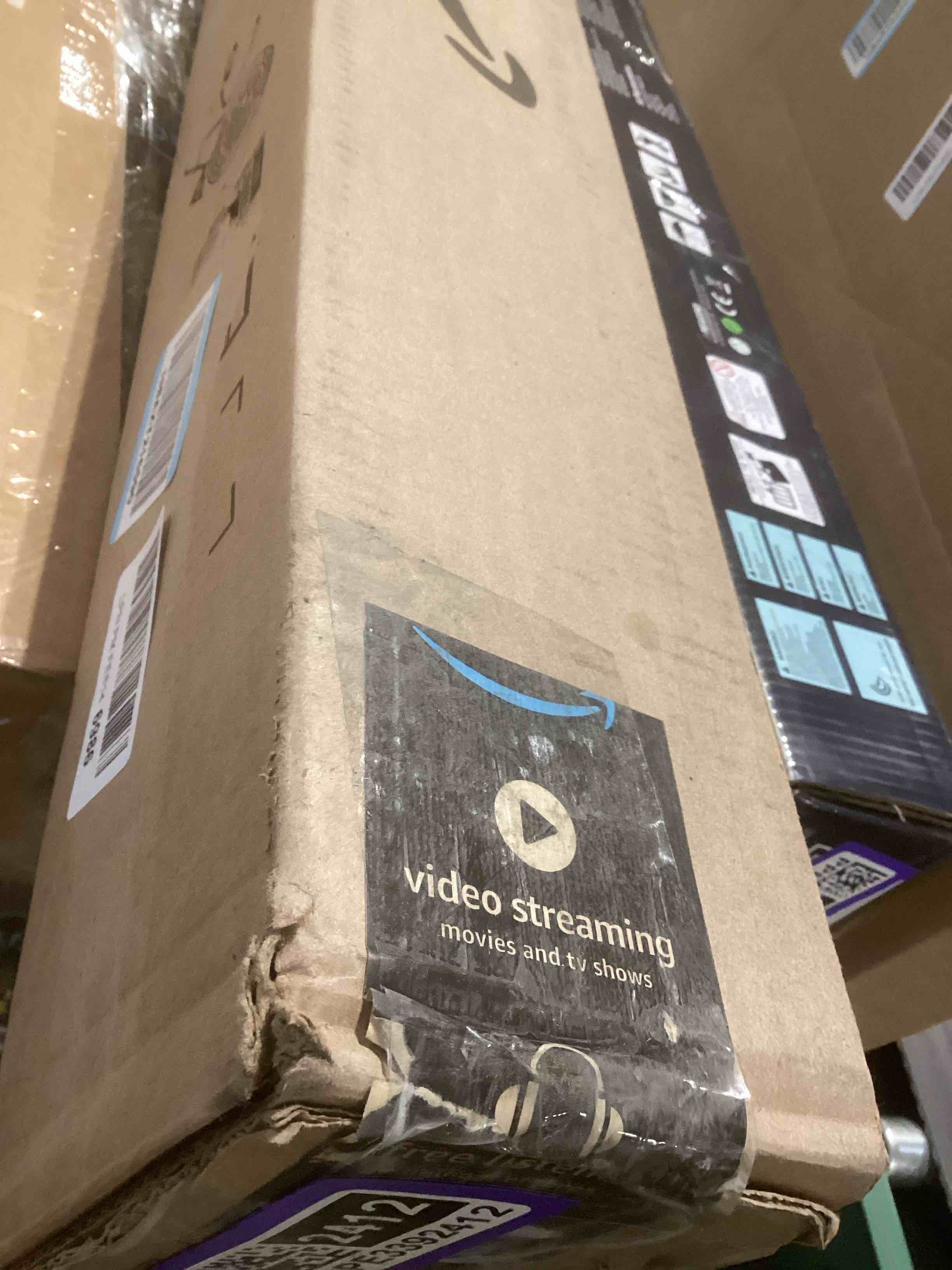 Condition photo showing Good Condition for Azadx Office Chair Mat for Hardwood Floor 30 x 48'', Small Chair Mats Clear Easy Glide on Hard Floors, Rolling Chairs Mat Plastic Mats Under Desk Chairs 30 x 48'' Rectangle