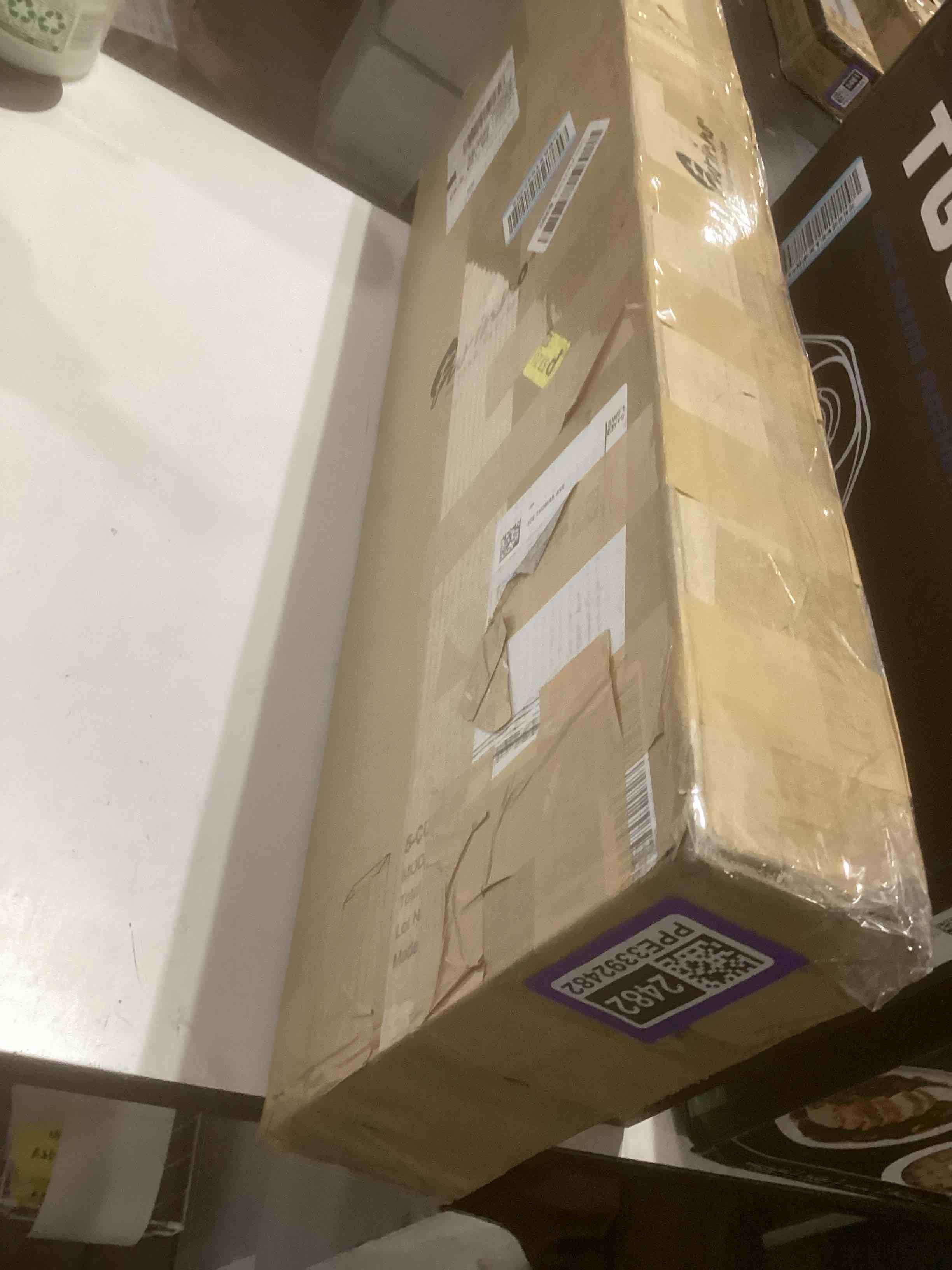 Condition photo showing Good Condition for Furinno LUDER Book Shelf, 5-Cube Bookshelf, Reversible Bookcase, 9.4 x 19.5 x 31.5, for Living Room, Bedroom, Home Office, White White 5-Cube