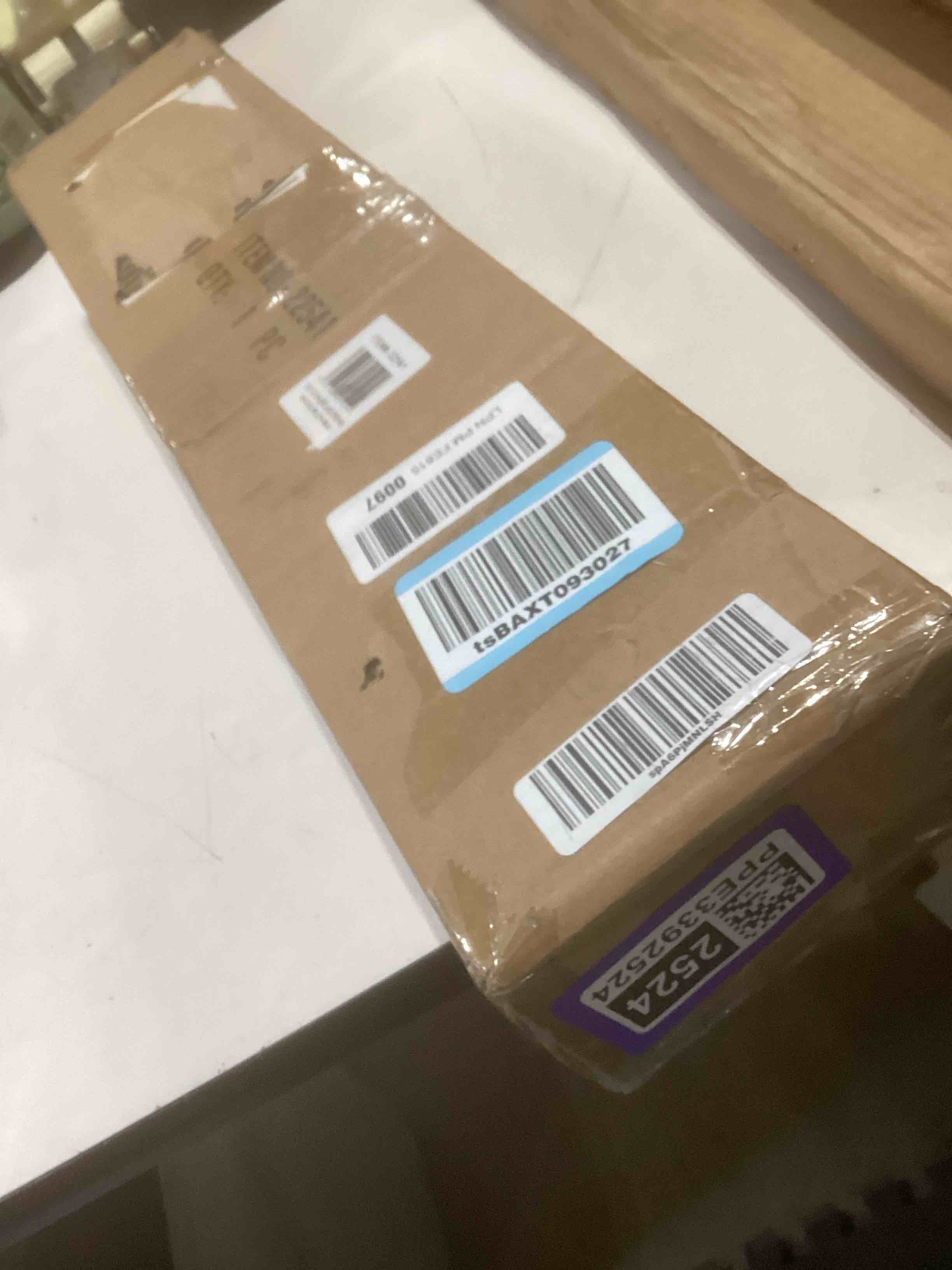 Condition photo showing Good Condition for De Leon Collections Bathroom Kitchen Decorative Hand Towel Bar Hanger, 23.75 Inch Metal, Blue Sea Turtle