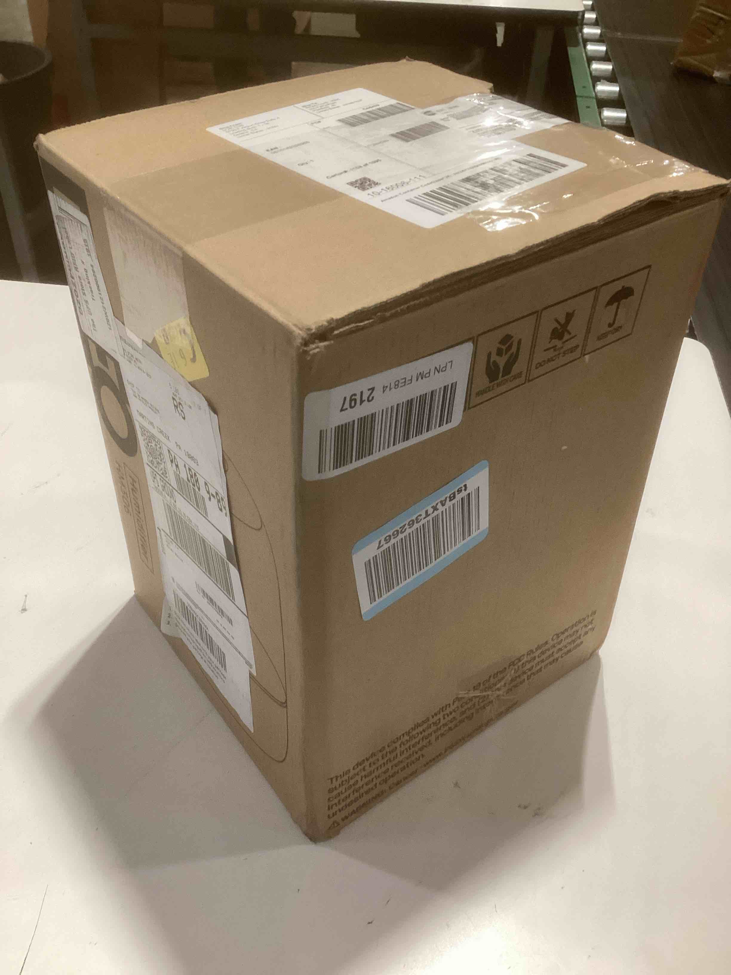 Condition photo showing As Is for DREO Humidifiers for Bedroom, 3L Top Fill 30H & 26dB Quiet Runtime for Large Room, Cool Mist Ultrasonic Humidifier with Humidity Sensor, Night Light for Home, Baby, Nursery, Plants, New Edition Pearl White