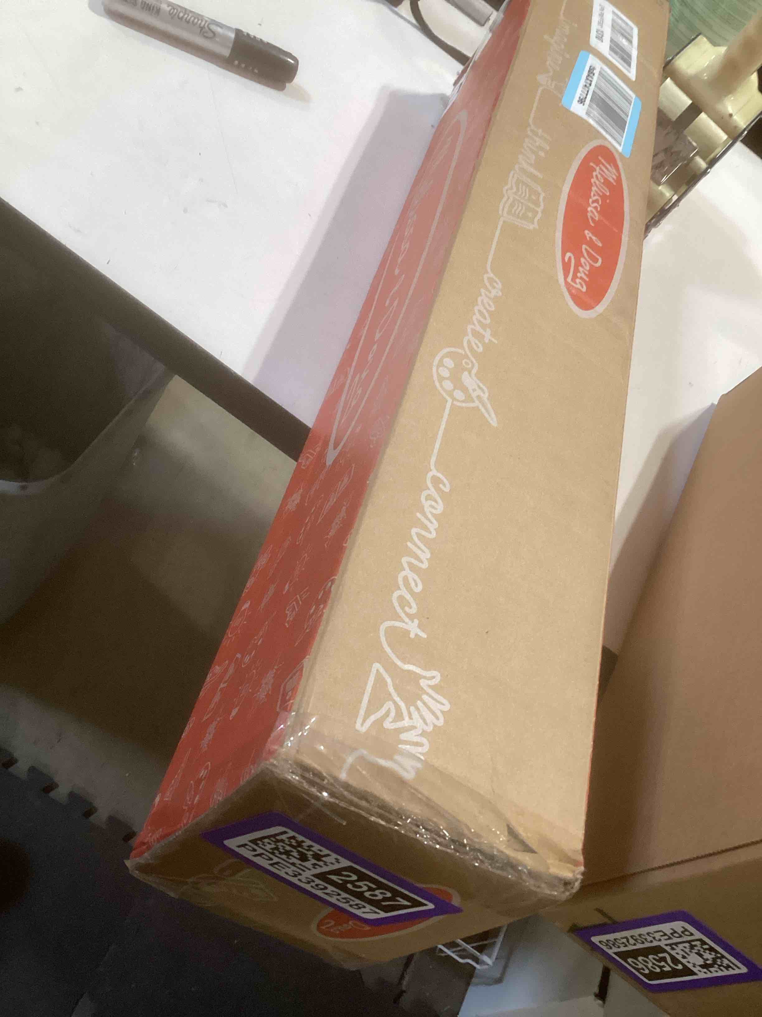 Condition photo showing Good Condition for Melissa & Doug Bella Butterfly Child's Outdoor Chair (Frustration-Free Packaging)