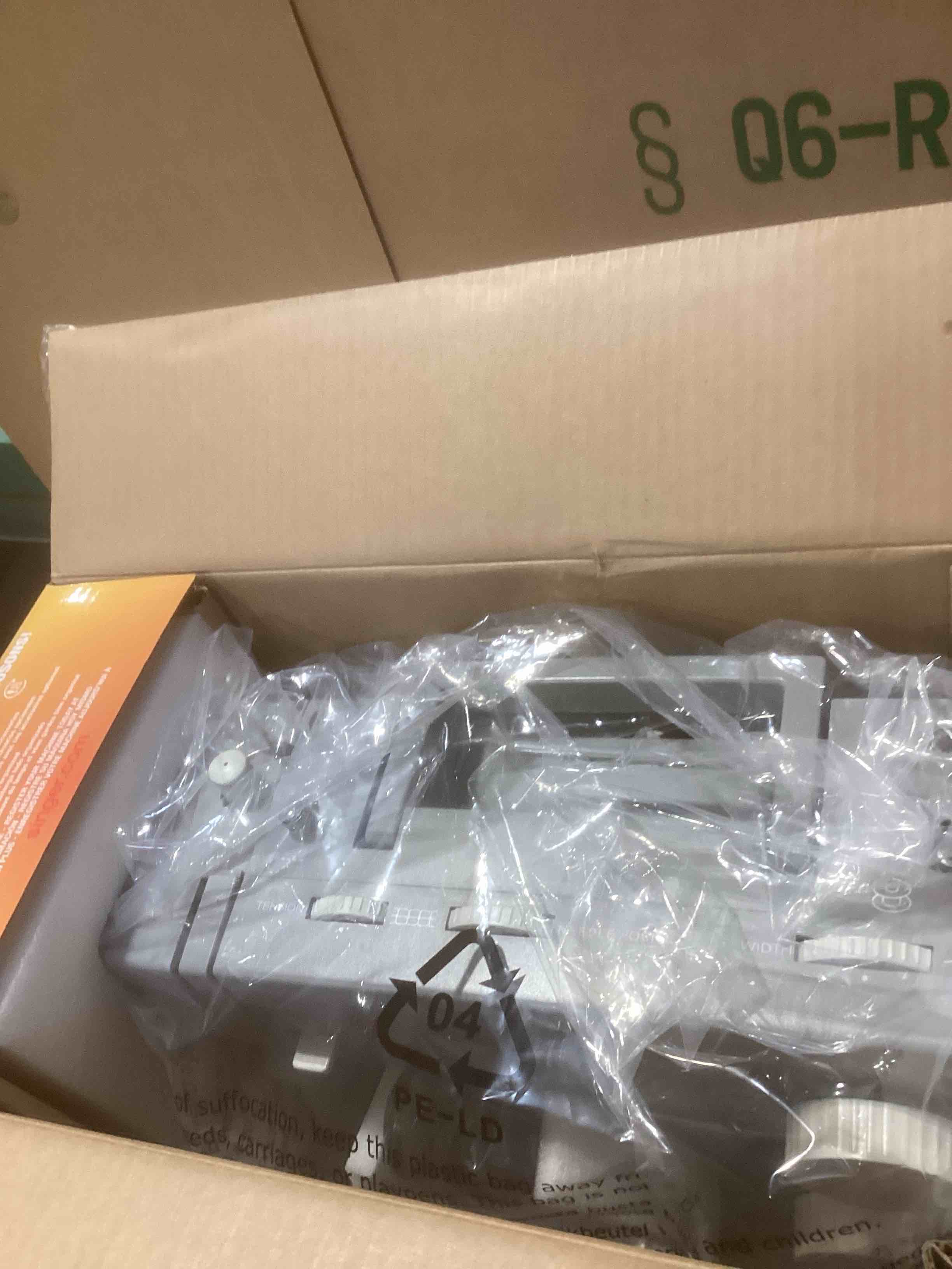 Condition photo showing Good Condition for SINGER Heavy Duty 4432 High Speed Sewing Machine with Accessory Kit | Strong Motor With Enhanced Piercing Power, 110 Stitch Applications, Full Metal frame, 1-step Buttonhole & LED Light