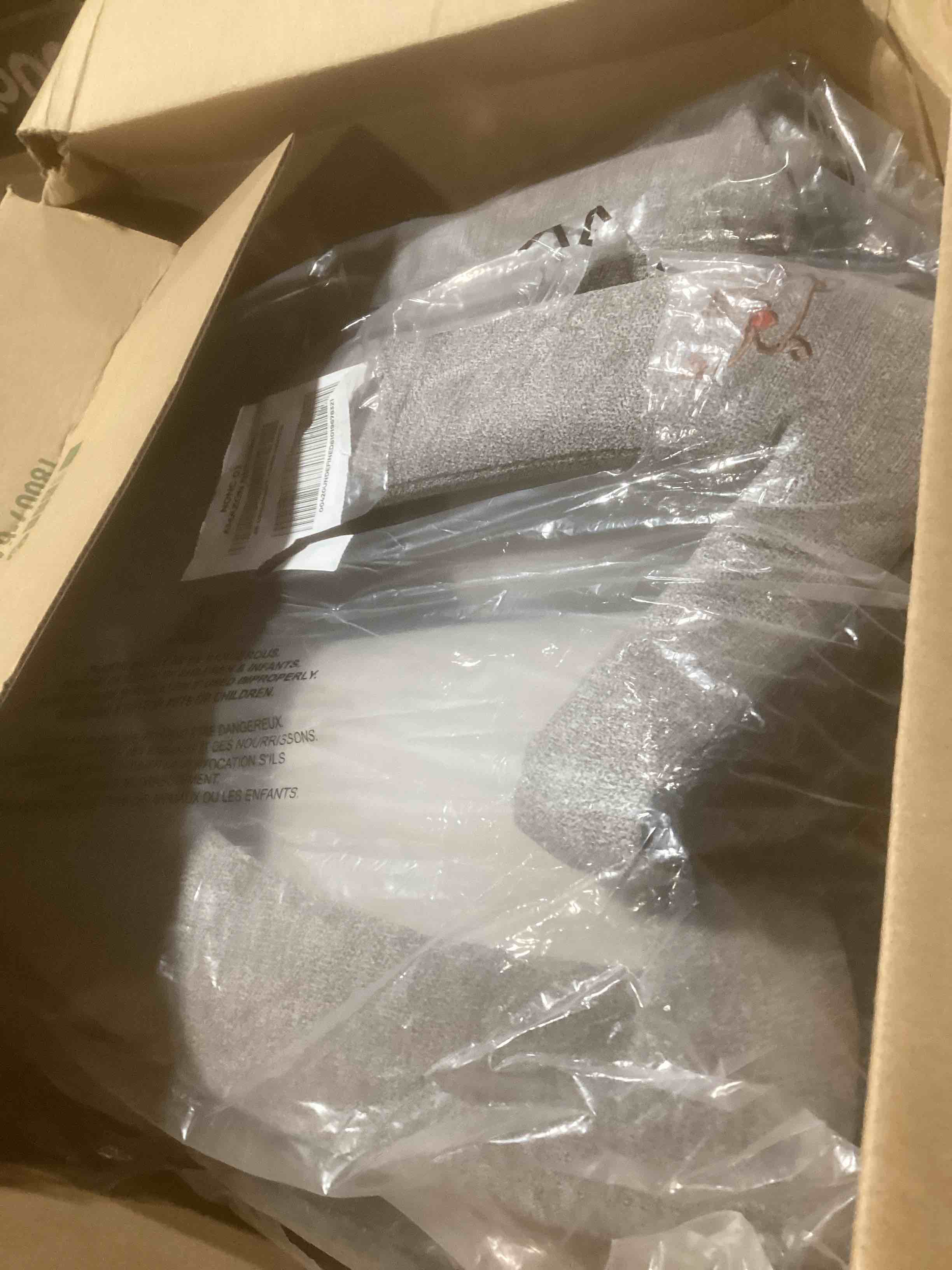 Condition photo showing Good Condition for Best Pet Supplies Dog House Bed Crate Mat Tent Indoor Round Soft Plush for Small, Medium, and Large Breeds - Gray, 20 x 20 x H:22" Gray (Tent) 20" x 20" x 22"