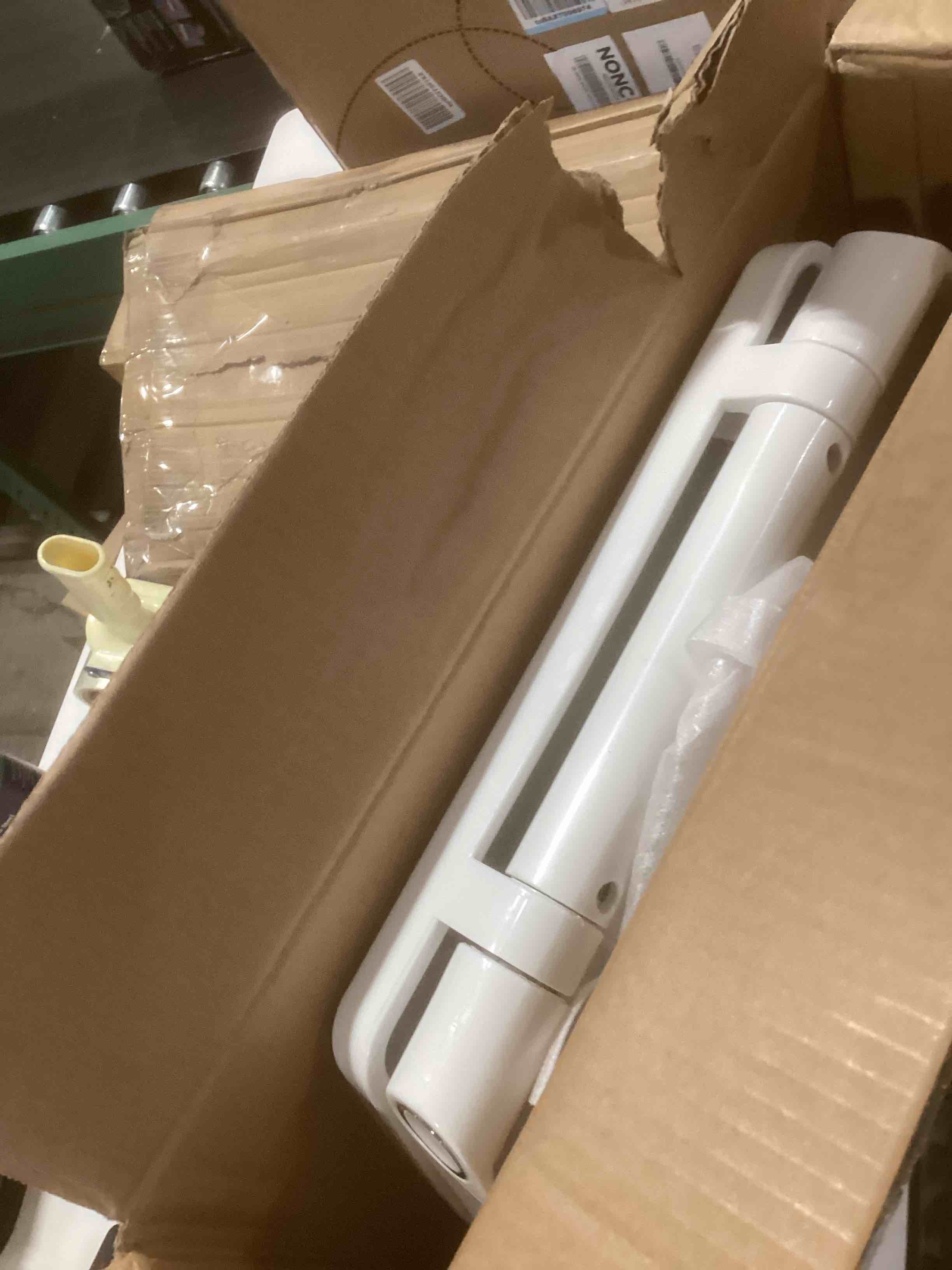 Condition photo showing Good Condition for Hibbent Premium Elongated Toilet Seat with Cover Quiet Close, One-Click to Quick Release, Easy Installation Non-Slip Seat Bumpers, Slow Close Toilet Seat and Cover, Easy Cleaning-White Color One-click Elongated 18.5" White