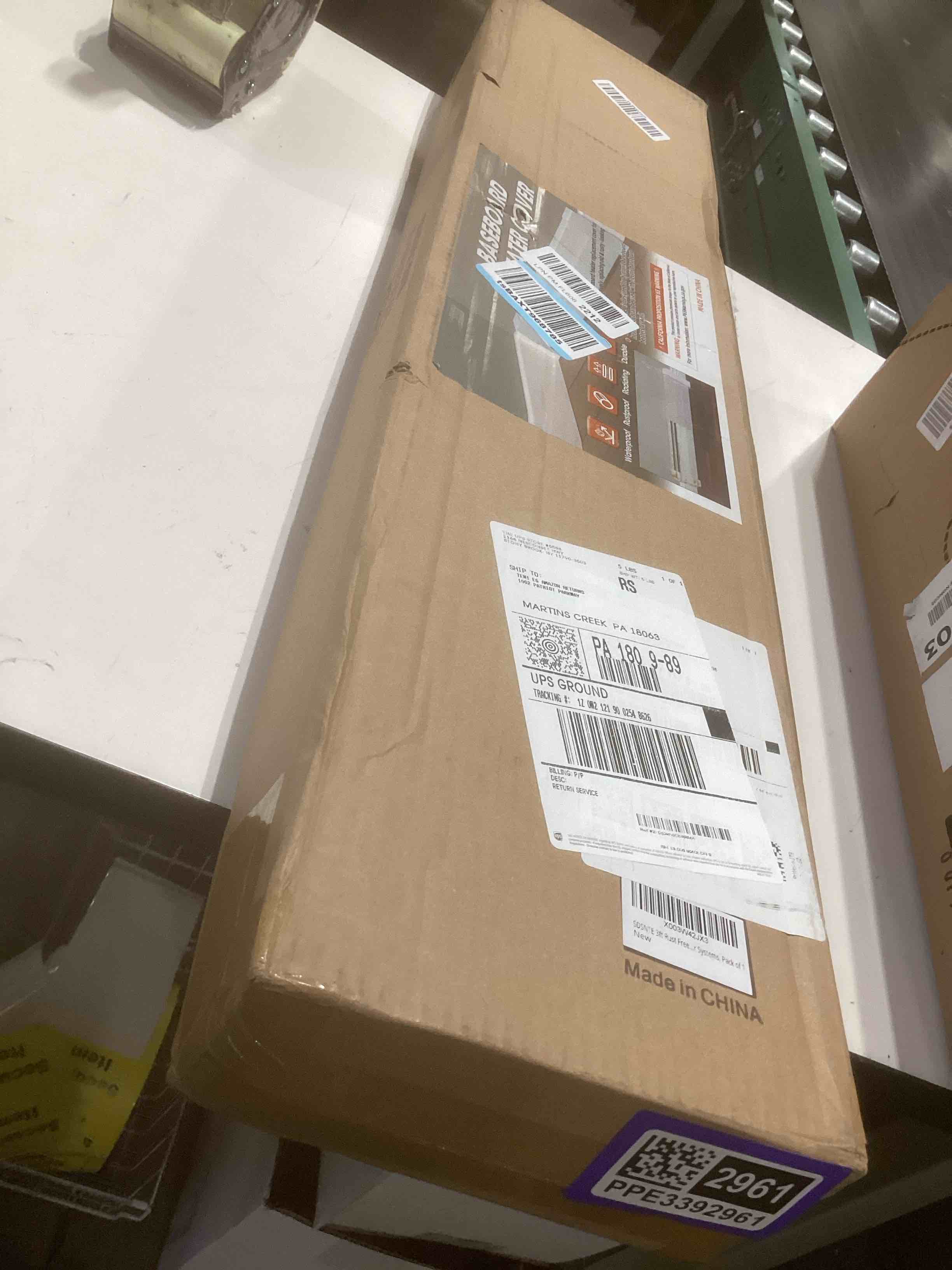 Condition photo showing Good Condition for 3ft Steel Easy Slip-On Baseboard Heater Cover with End Caps for Bathroom & Hydronic System for Replacing Old Cover, White Cover 3ft ?With End Caps?