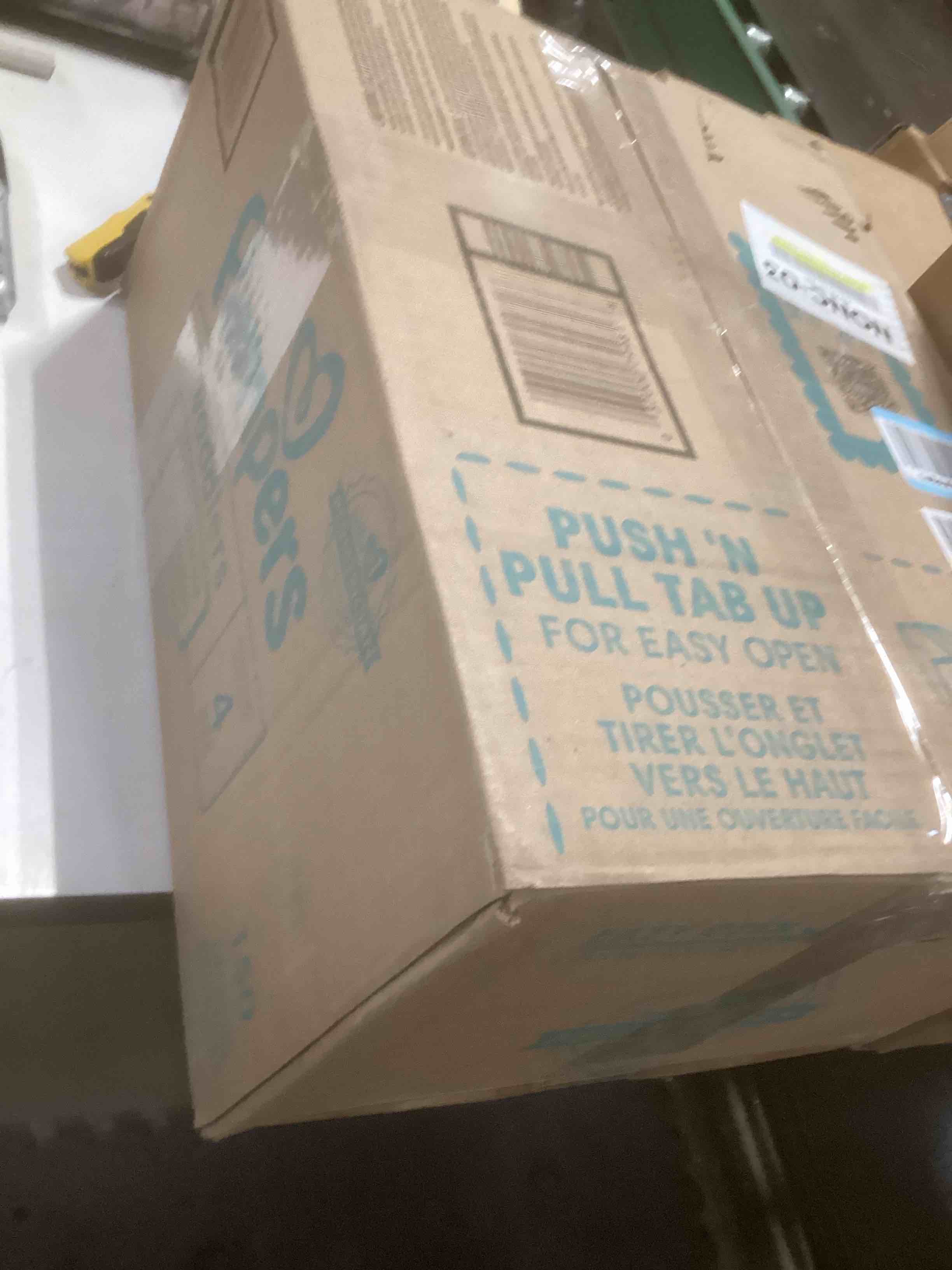 Condition photo showing New/Like New for Pampers Swaddlers Diapers, Size 4 (15-34 lbs), 150 Count, Absorbent, Keeps Baby Dry and Comfortable, Skin Safe Disposable Baby Diaper (Packaging May Vary) Size 4 150
