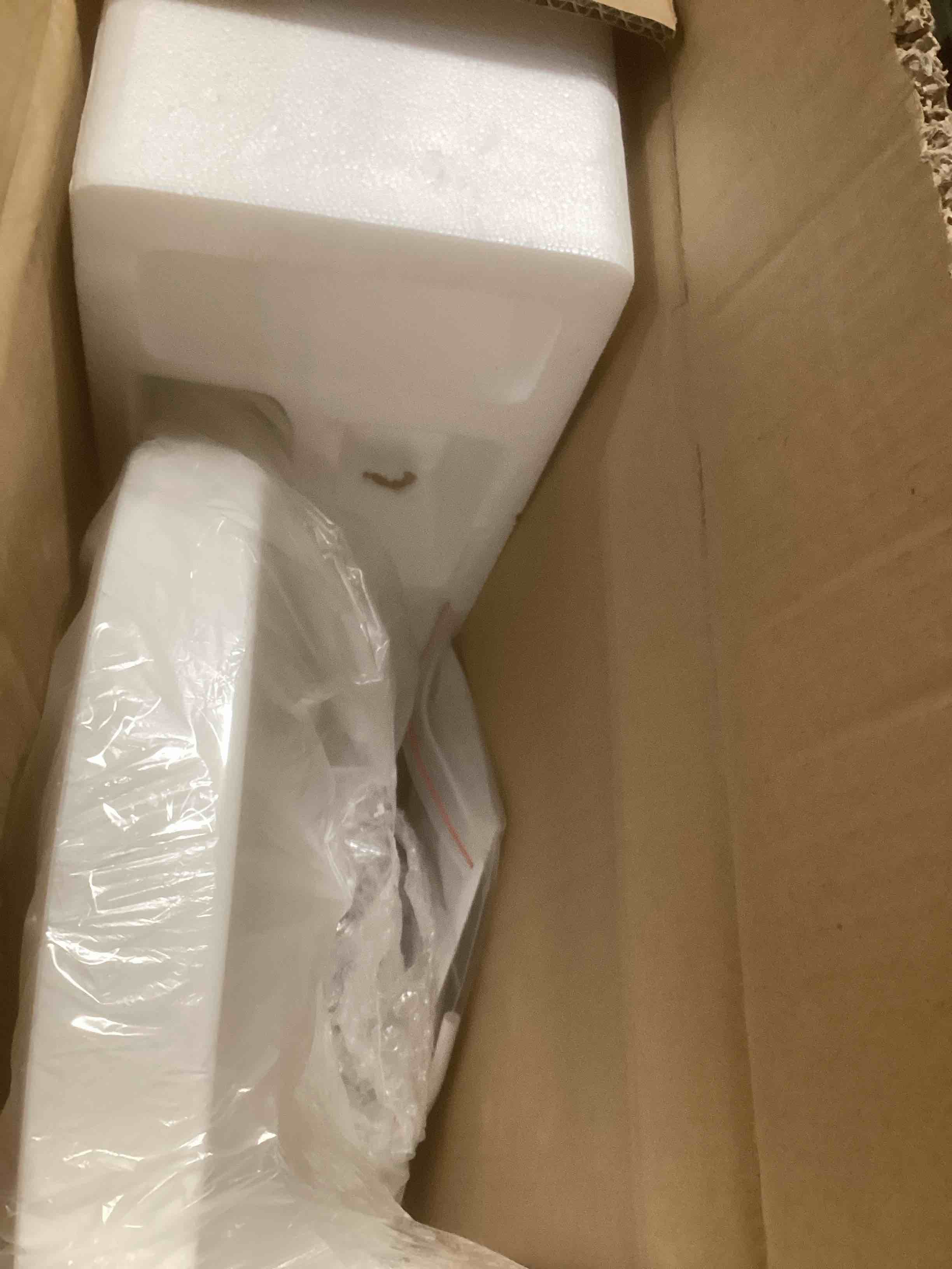 Condition photo showing Good Condition for Round Bidet Toilet Seat, Smart Heated Toilet Seat with Warm Water and Dryer, Soft Close Bidet Seat with Adjustable Temperature, Stainless Steel Nozzle