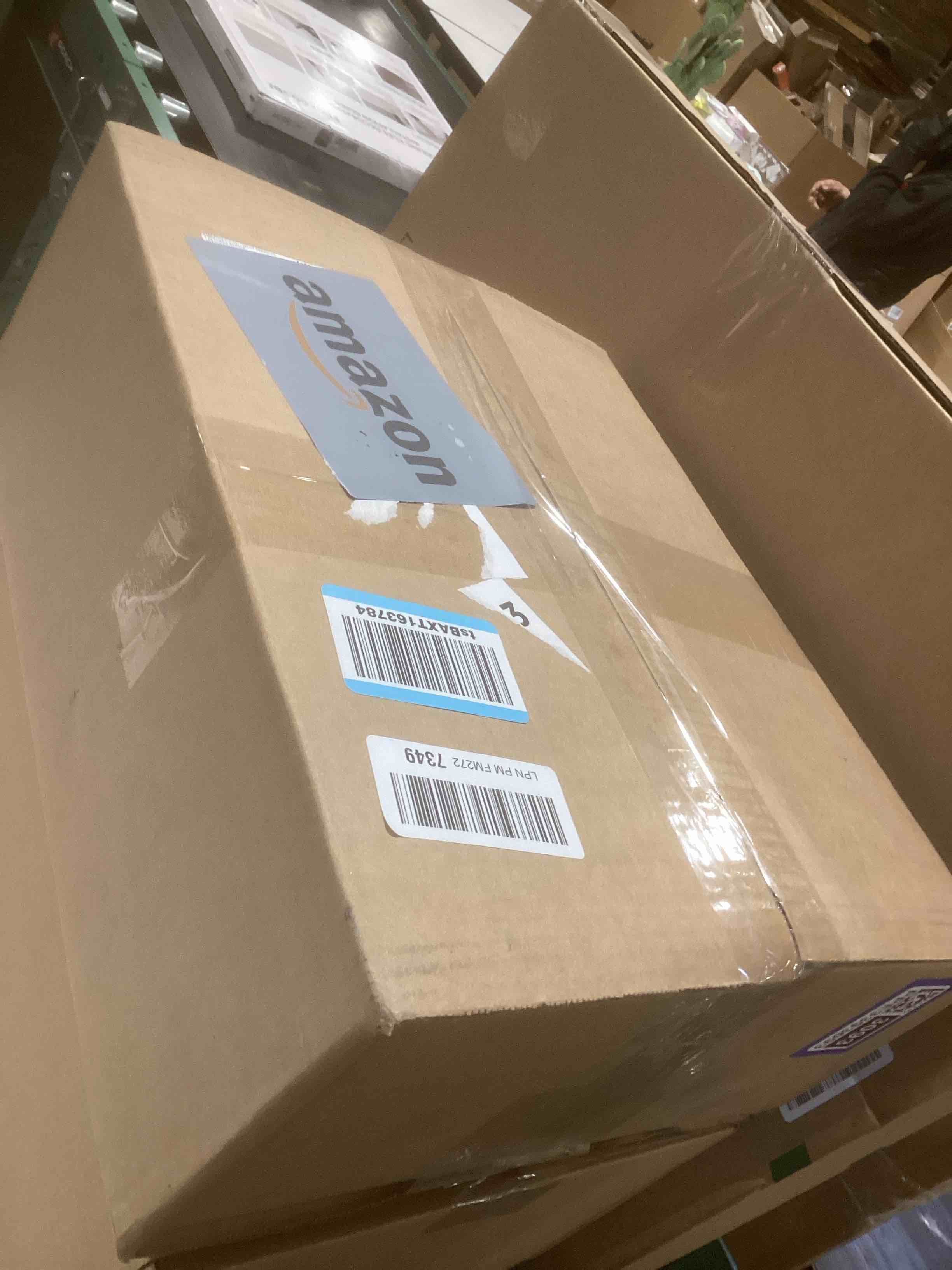 Condition photo showing Good Condition for Stainless Steel Litter Box, 18"x14"x6"(Height) Medium Metal Cat Litter Box Easy Clean, Non Stick Litterbox No Smell for Cats or Kitty, Rabbits Medium (17.7"x13.7"x6")