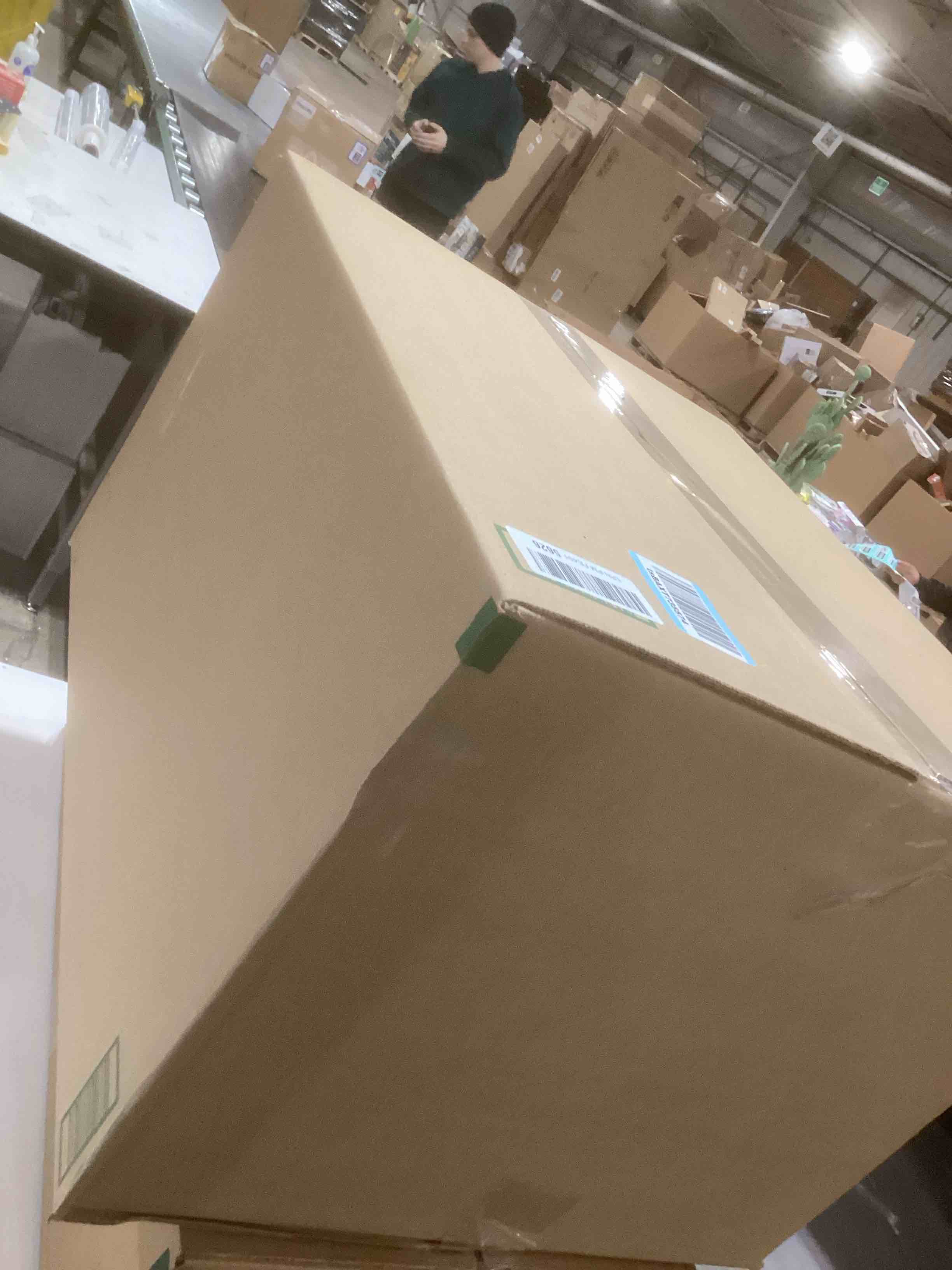 Condition photo showing Good Condition for Madison Park Cal King Comforter Set Jacquard Texture Comforters Cal King Size Bed, All Season Down Alternative Bedding Cal King Size Comforter, Decor Pillows, Shams, Riva, Cal King Beige 5 Piece California King Beige