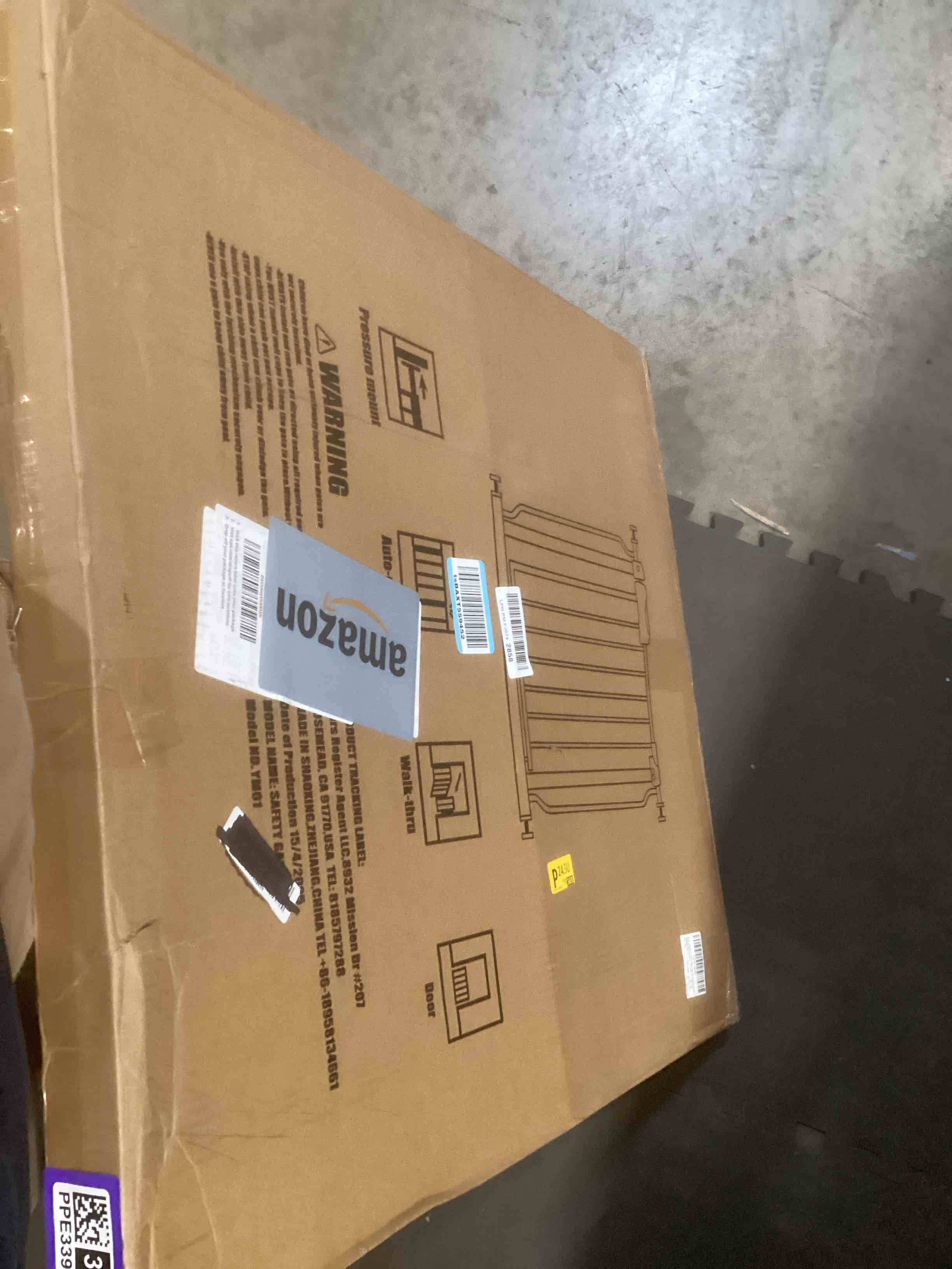 Condition photo showing Good Condition for HOOOEN Wide Baby Gate for Stairs Doorways Pressure Mounted Baby Gate Walk Through Child Gates for Kids or Pets Indoor Safety Gates 34 to 38.5 Inch Wide 34-38.5"/86-98cm