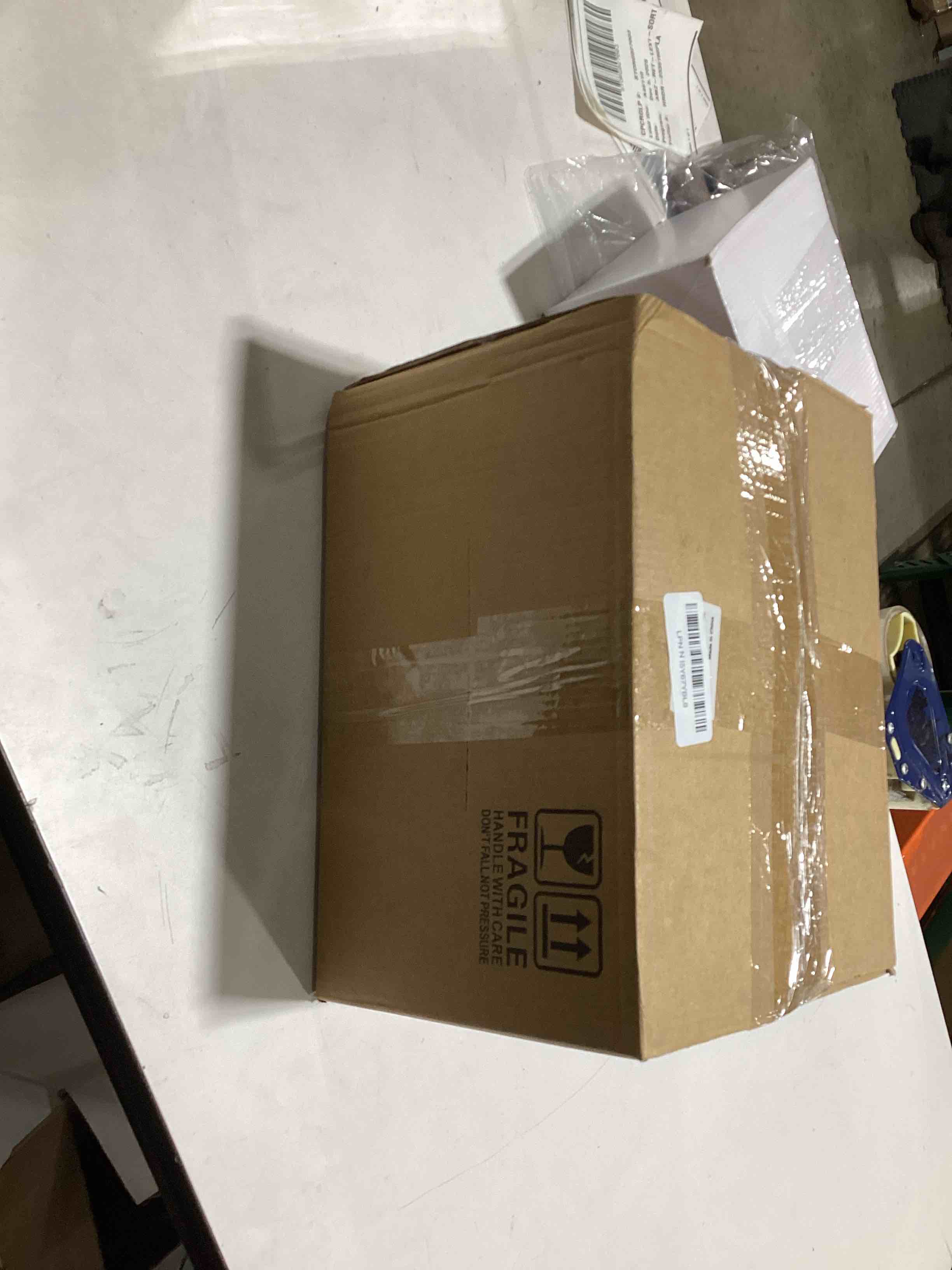 Condition photo showing Good Condition for 12 PACK, 16 OZ Glass Juice Bottles with Airtight Lids, Bonus 2 Straws & Perforated Lids, Reusable Juicer, Juicing Bottle - Clear Drinking Jars Cups, Water Bottles, Travel Juice Container, Black Caps Black Lids